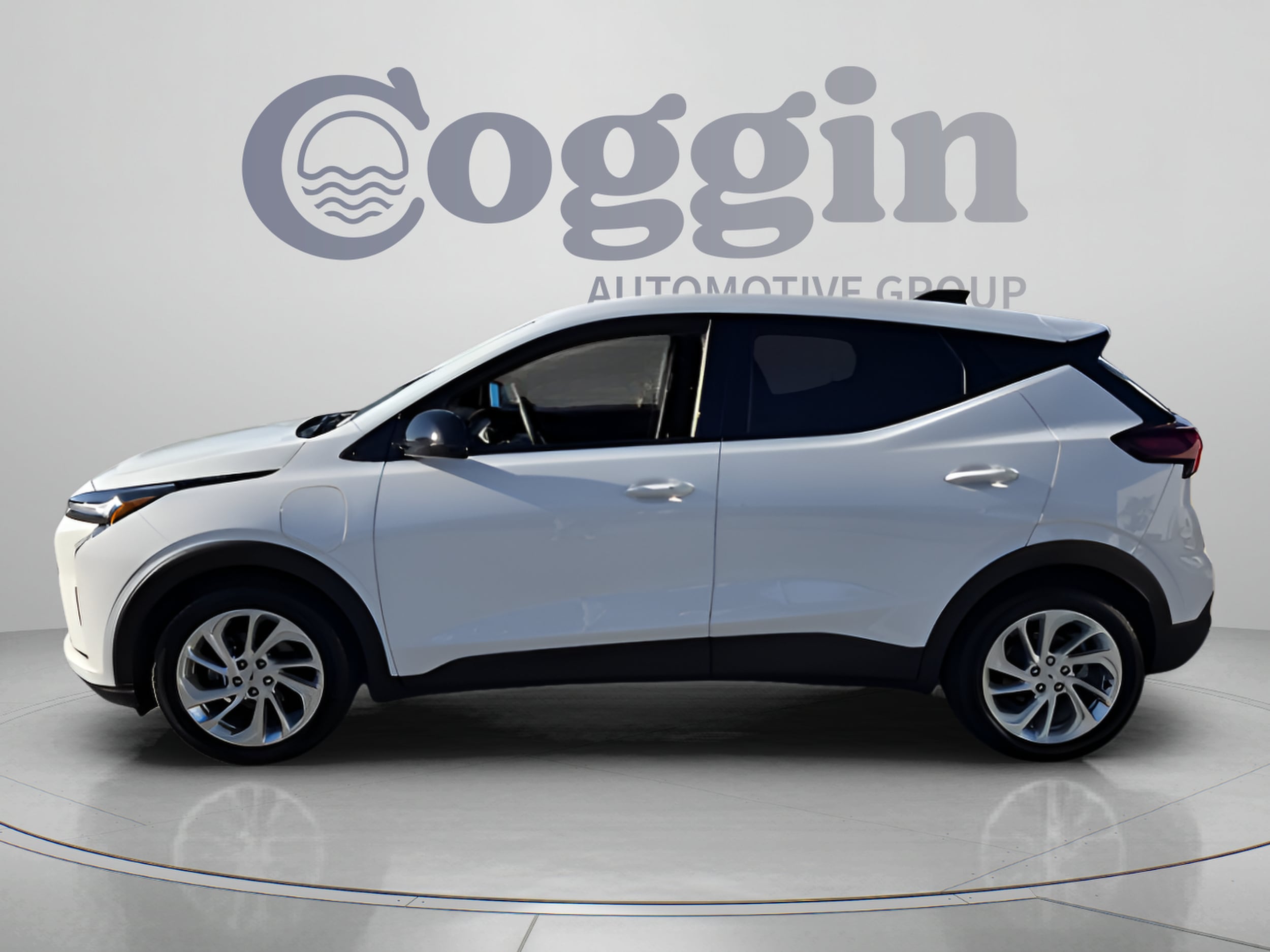 Used 2027 Chevrolet Bolt LT with VIN 1G1FY6EV7VF107649 for sale in Jacksonville, FL