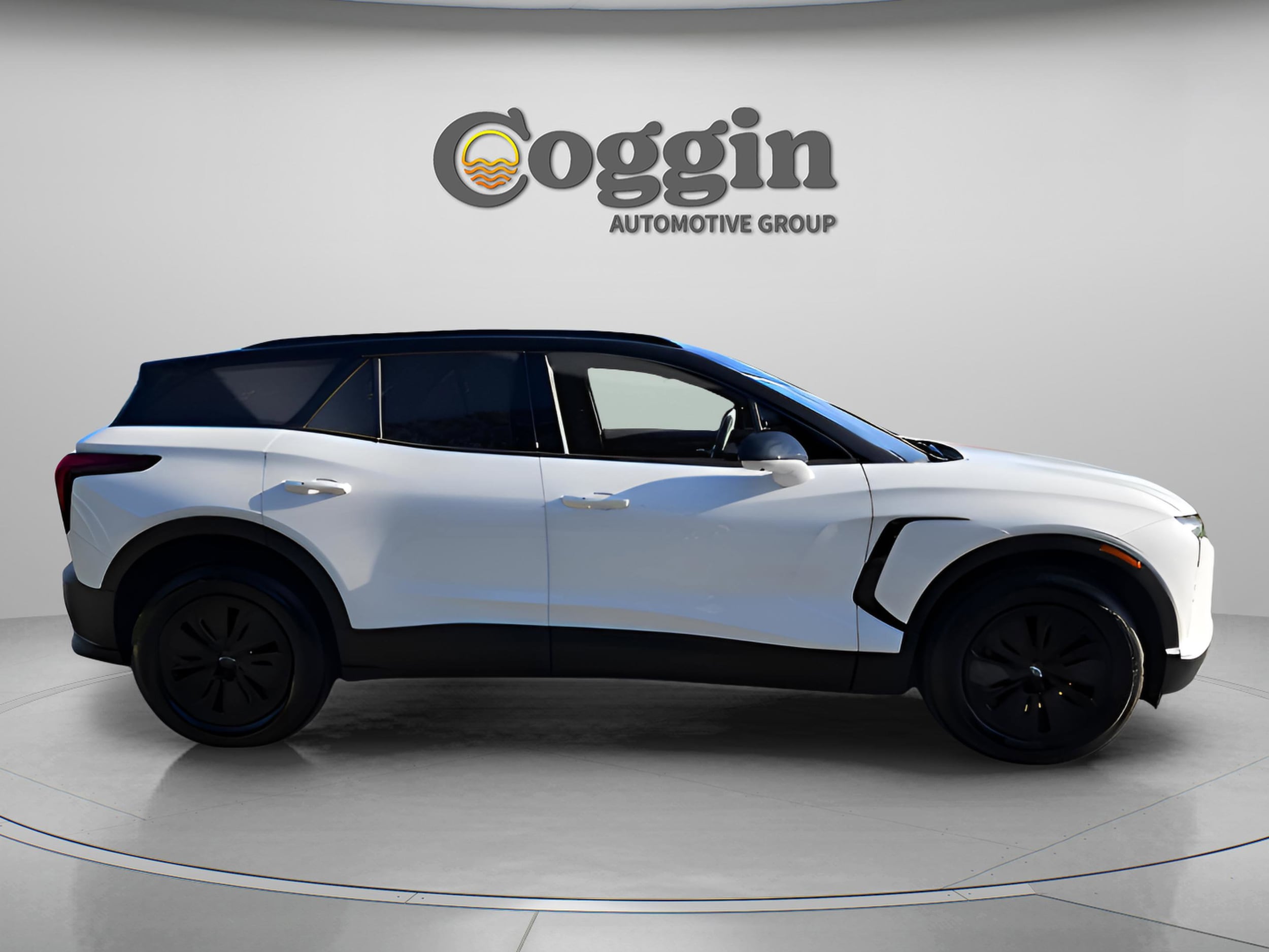 2025 Chevrolet Blazer EV LT - Photo 6