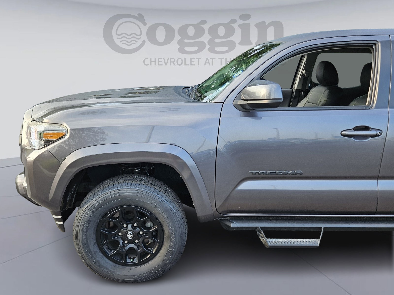 Used 2021 Toyota Tacoma SR5 with VIN 5TFAZ5CN9MX103669 for sale in Jacksonville, FL