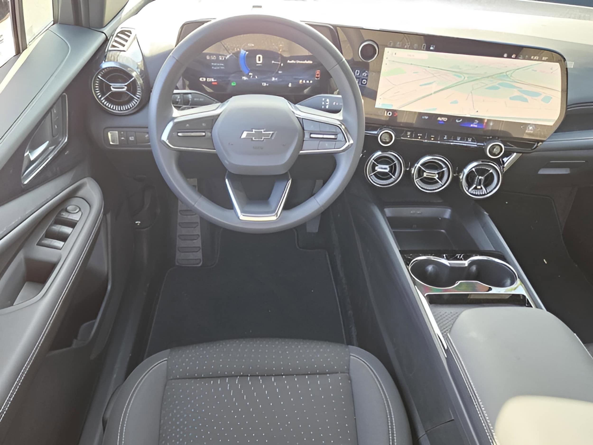 2025 Chevrolet Blazer EV LT - Photo 18