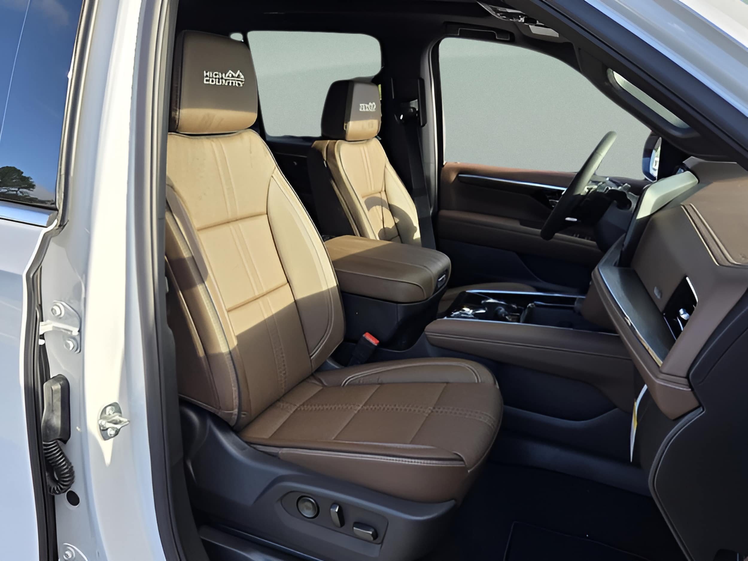 2026 Chevrolet Tahoe High Country - Photo 16