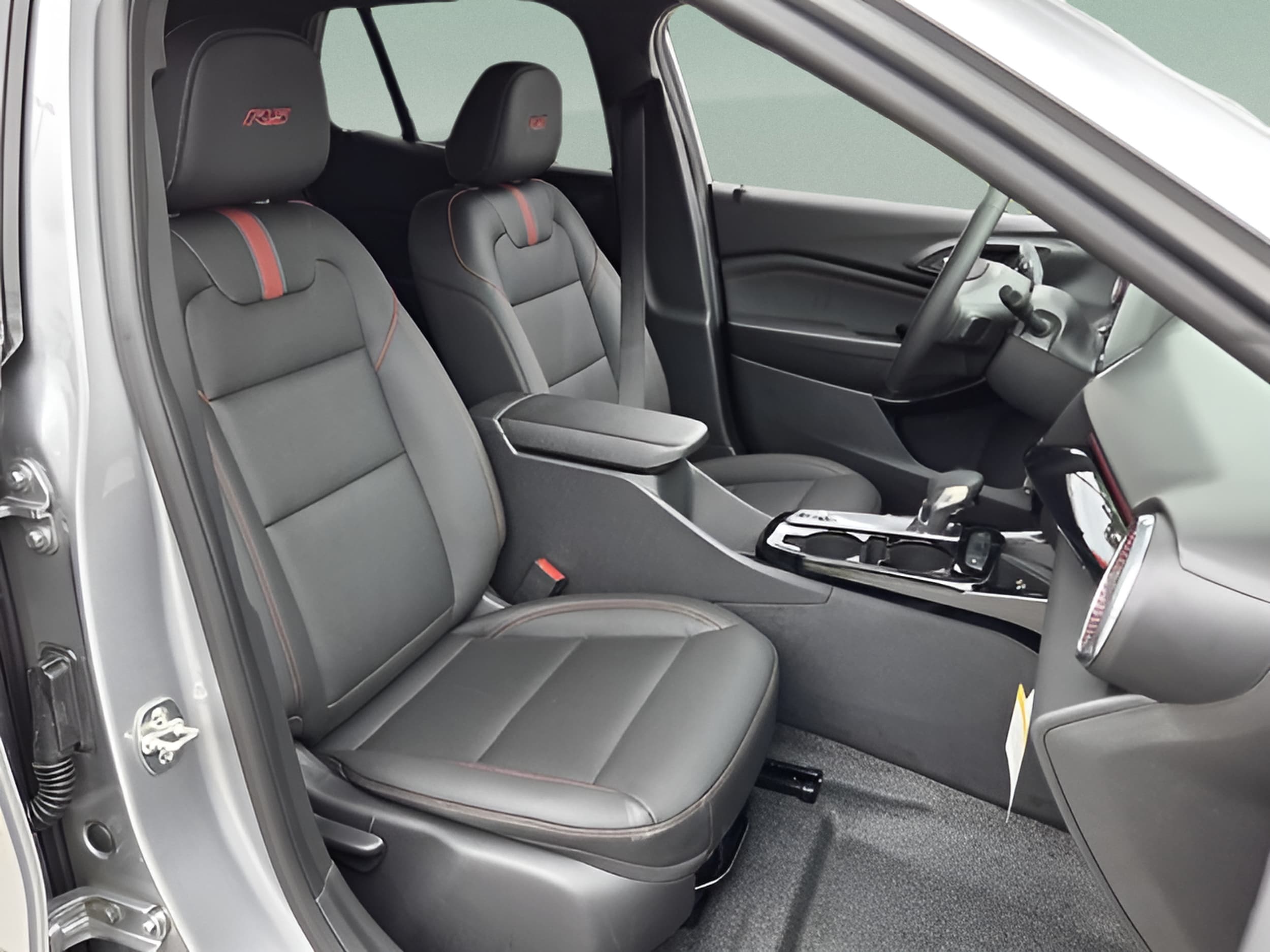 2026 Chevrolet Trax RS - Photo 16