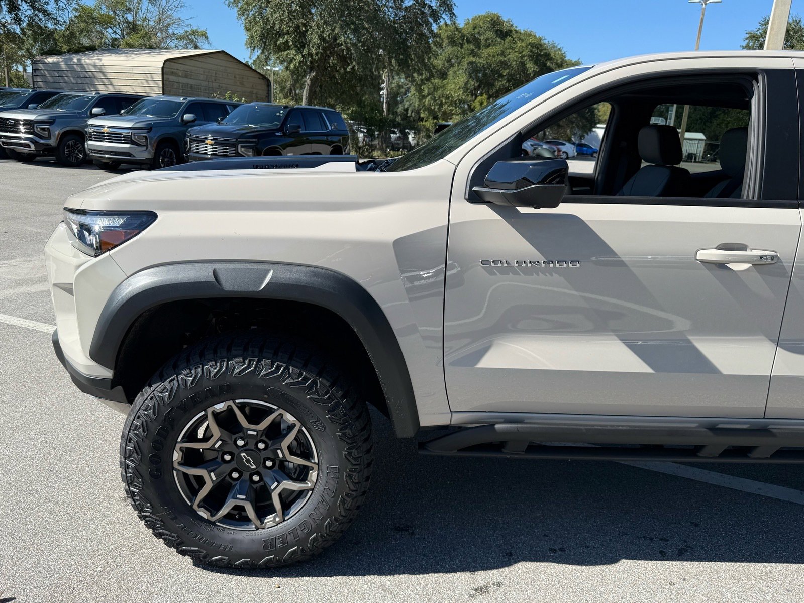2026 Chevrolet Colorado ZR2 photo 2