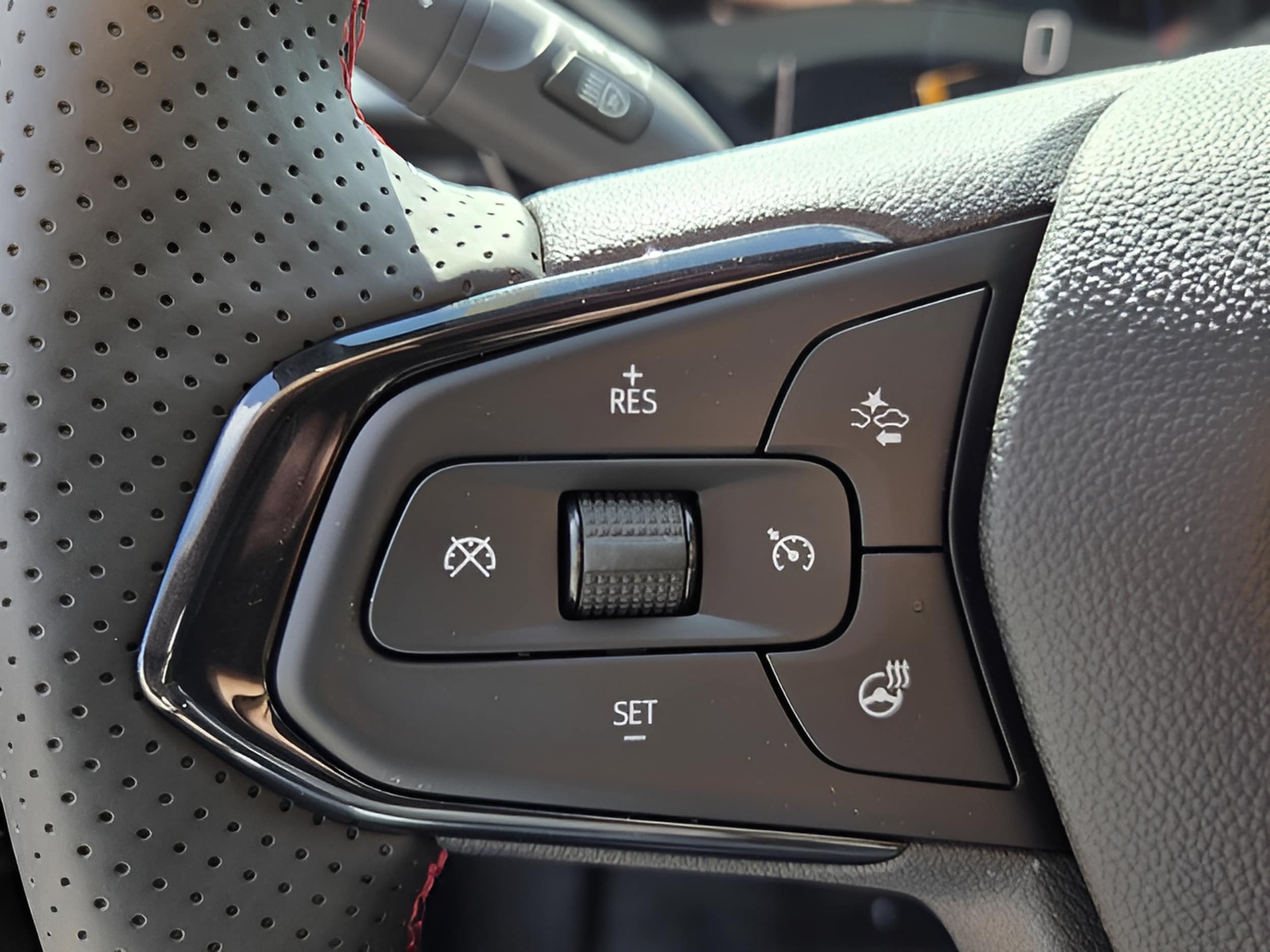 2026 Chevrolet Trax RS - Photo 26