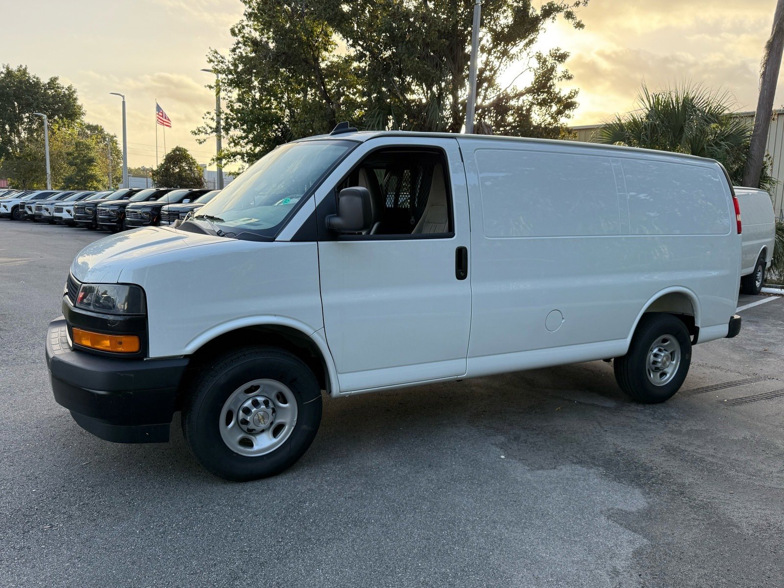 2025 Chevrolet Express Cargo Work Van's photo
