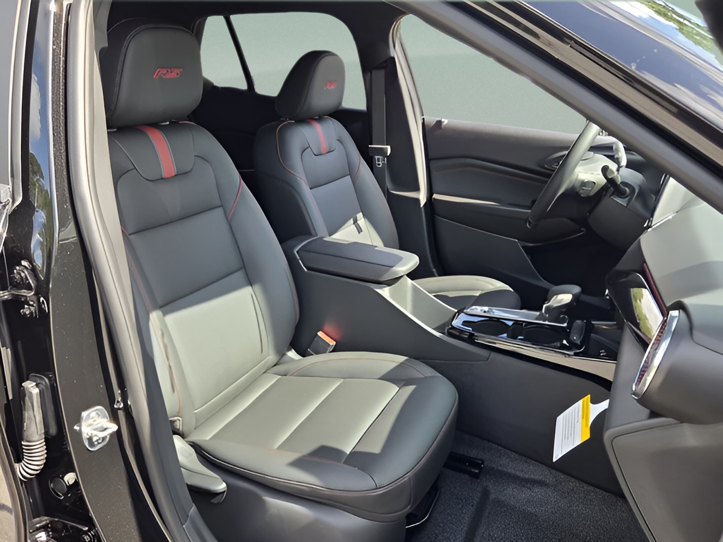 2026 Chevrolet Trax RS - Photo 16