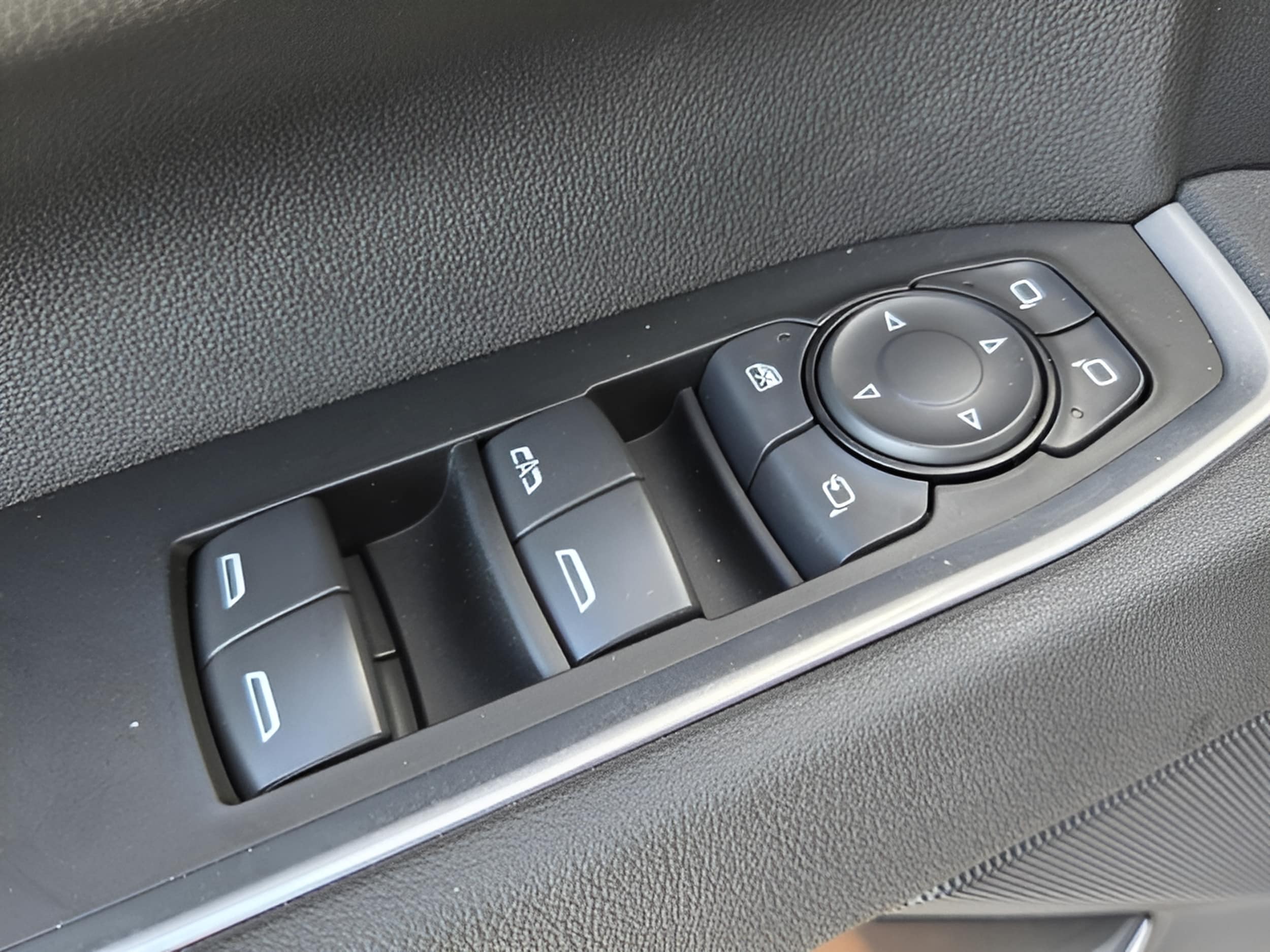 2026 Chevrolet Silverado 2500 HD LT - Photo 29