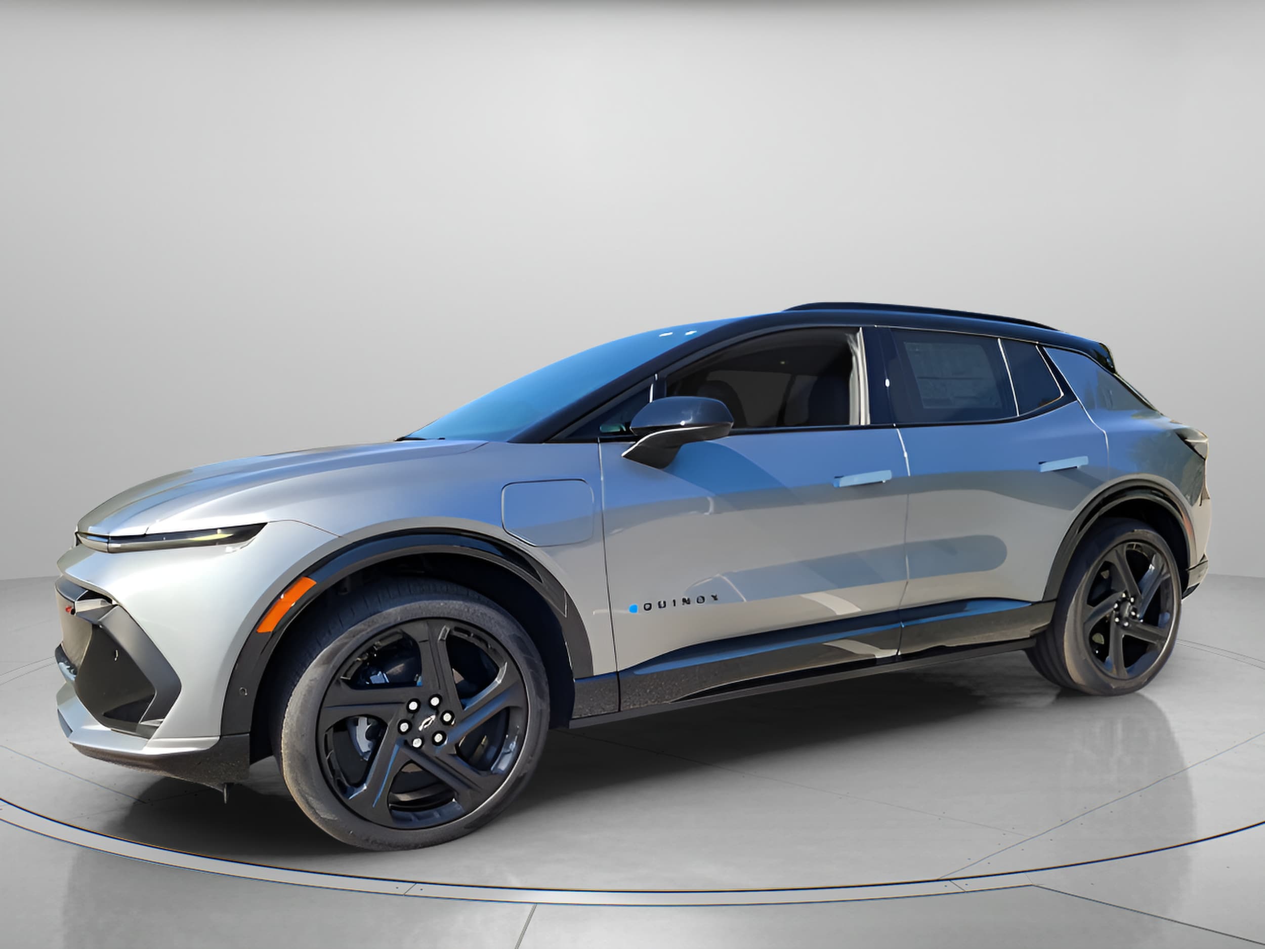 2025 Chevrolet Equinox EV RS - Photo 2