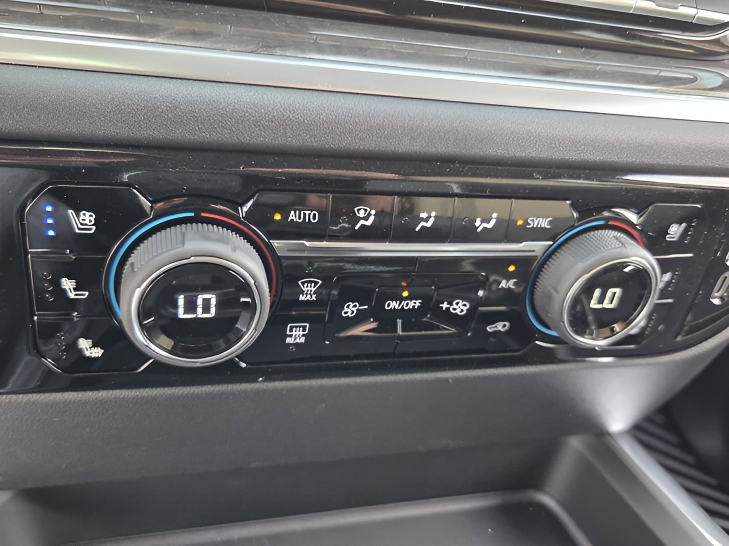 2026 Chevrolet Silverado 2500 HD LTZ - Photo 22