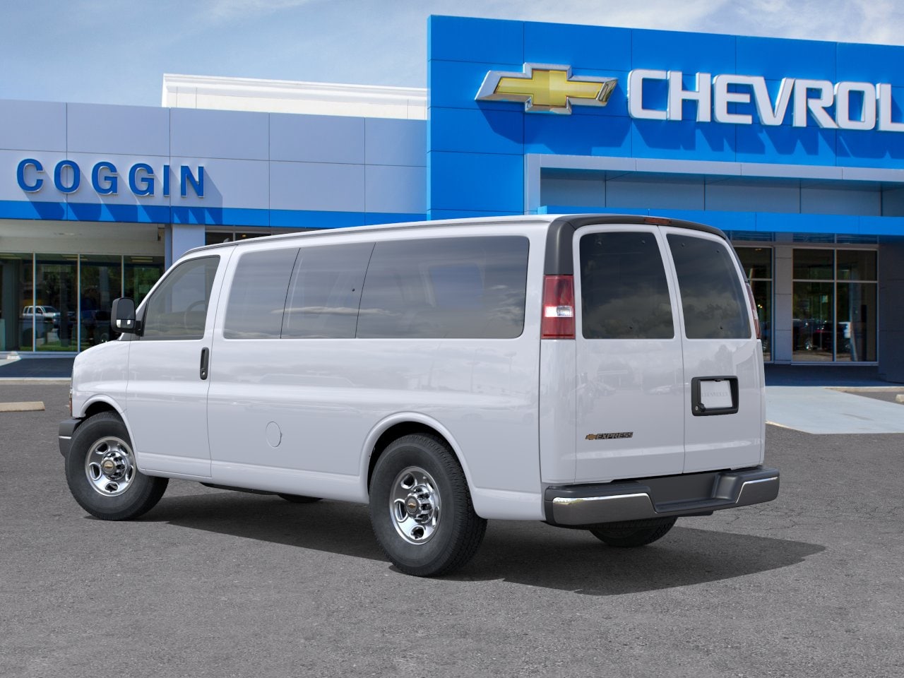 2026 Chevrolet Express Passenger LT - Photo 34