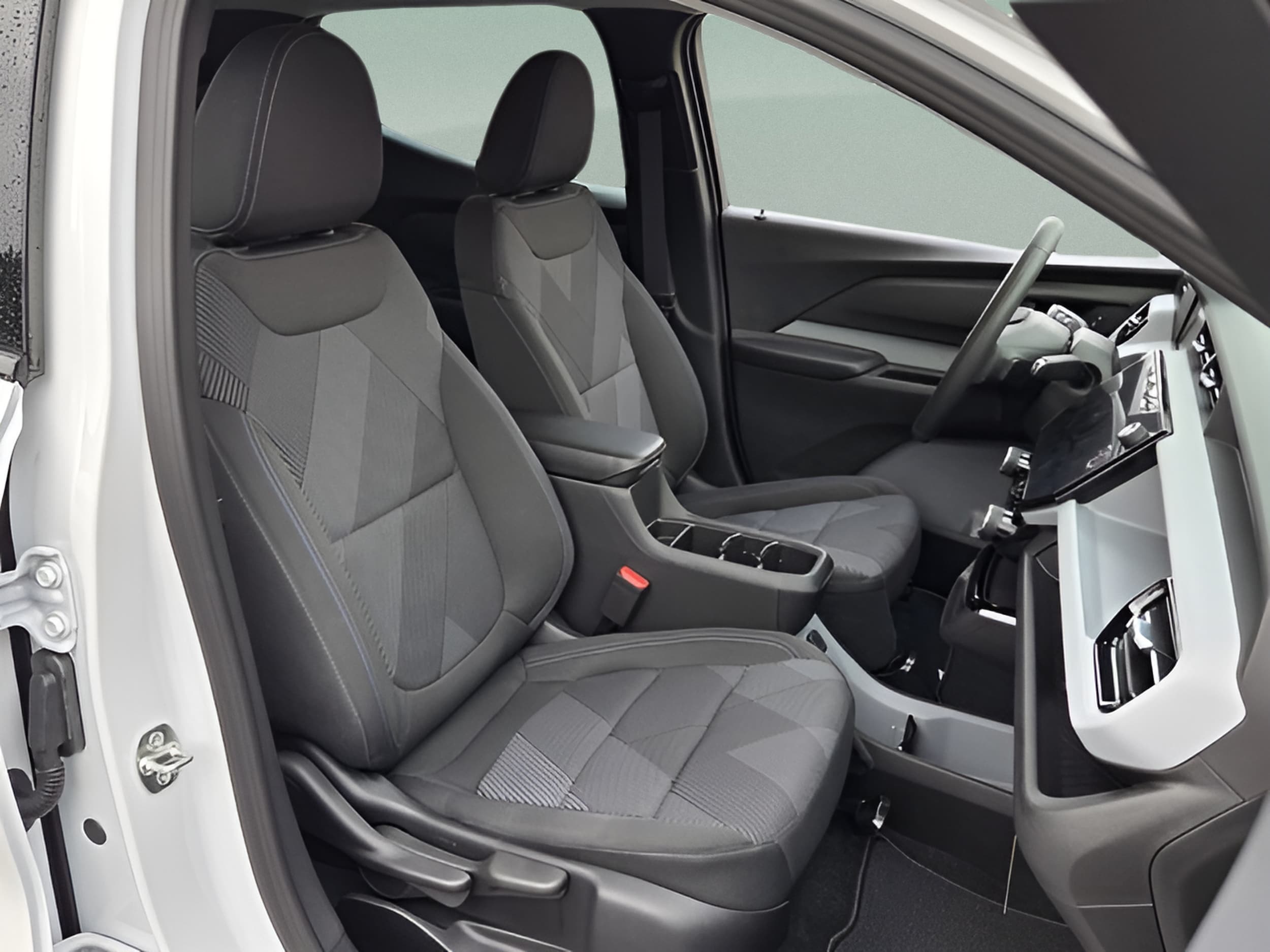 2027 Chevrolet Bolt LT - Photo 19
