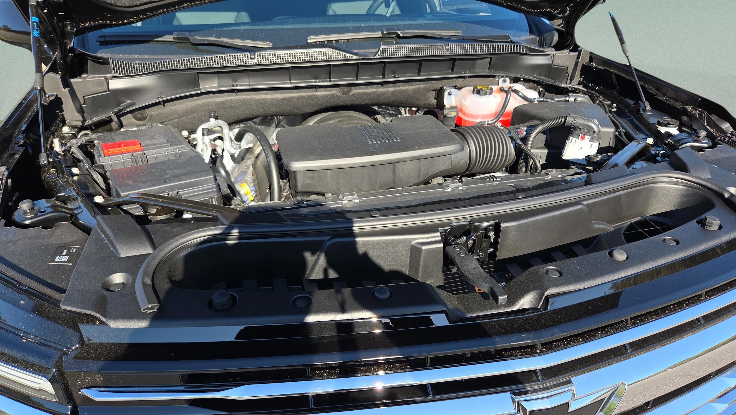 2026 Chevrolet Tahoe LT - Photo 14