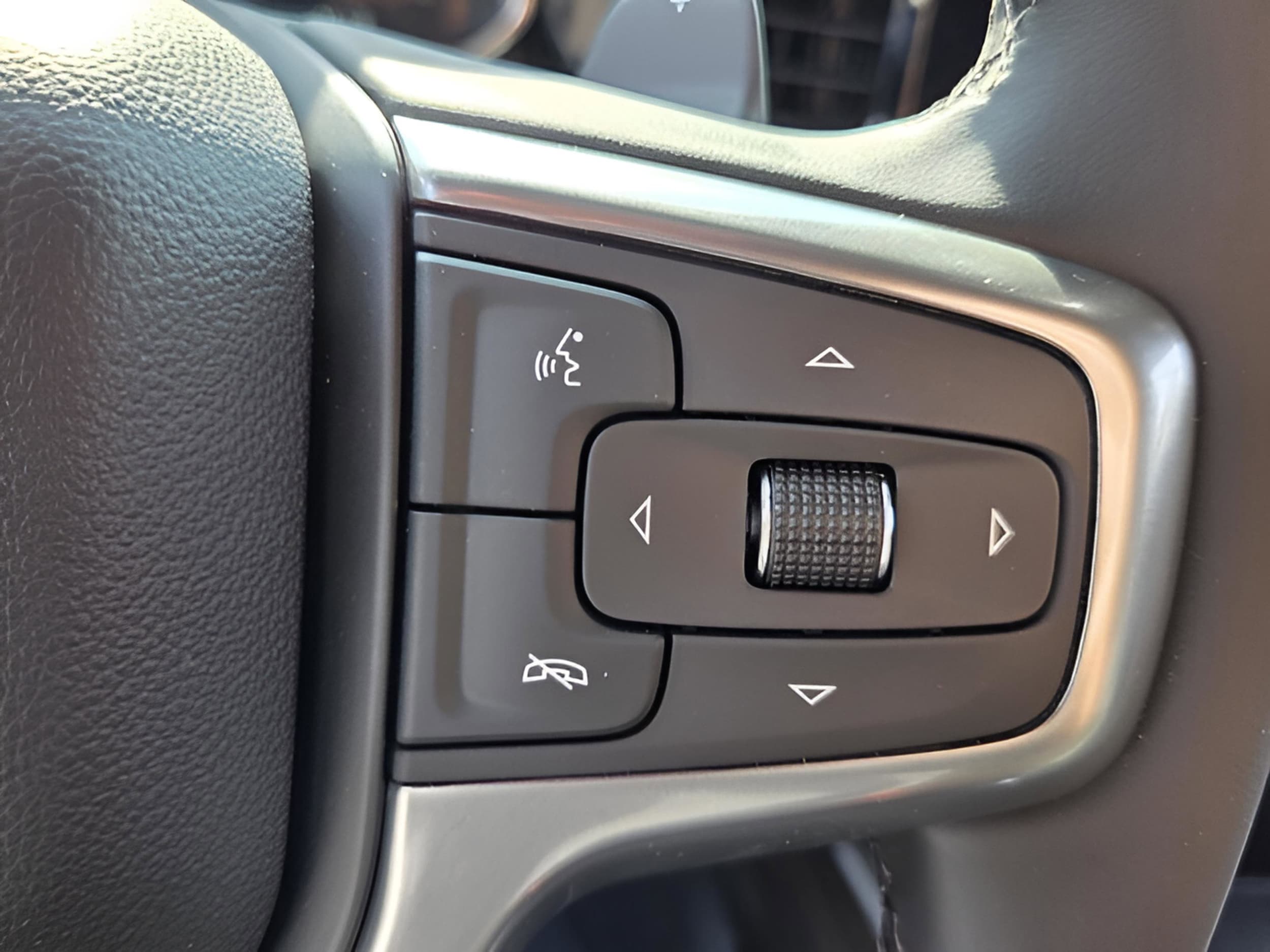 2026 Chevrolet Silverado 1500 LT - Photo 31