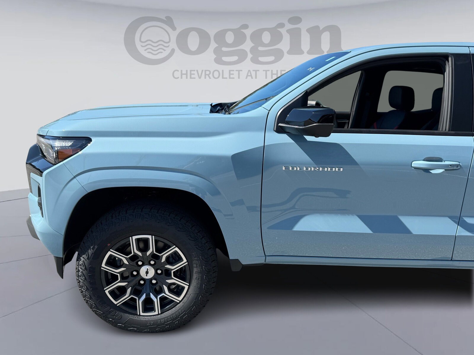 2026 Chevrolet Colorado Z71 photo 2
