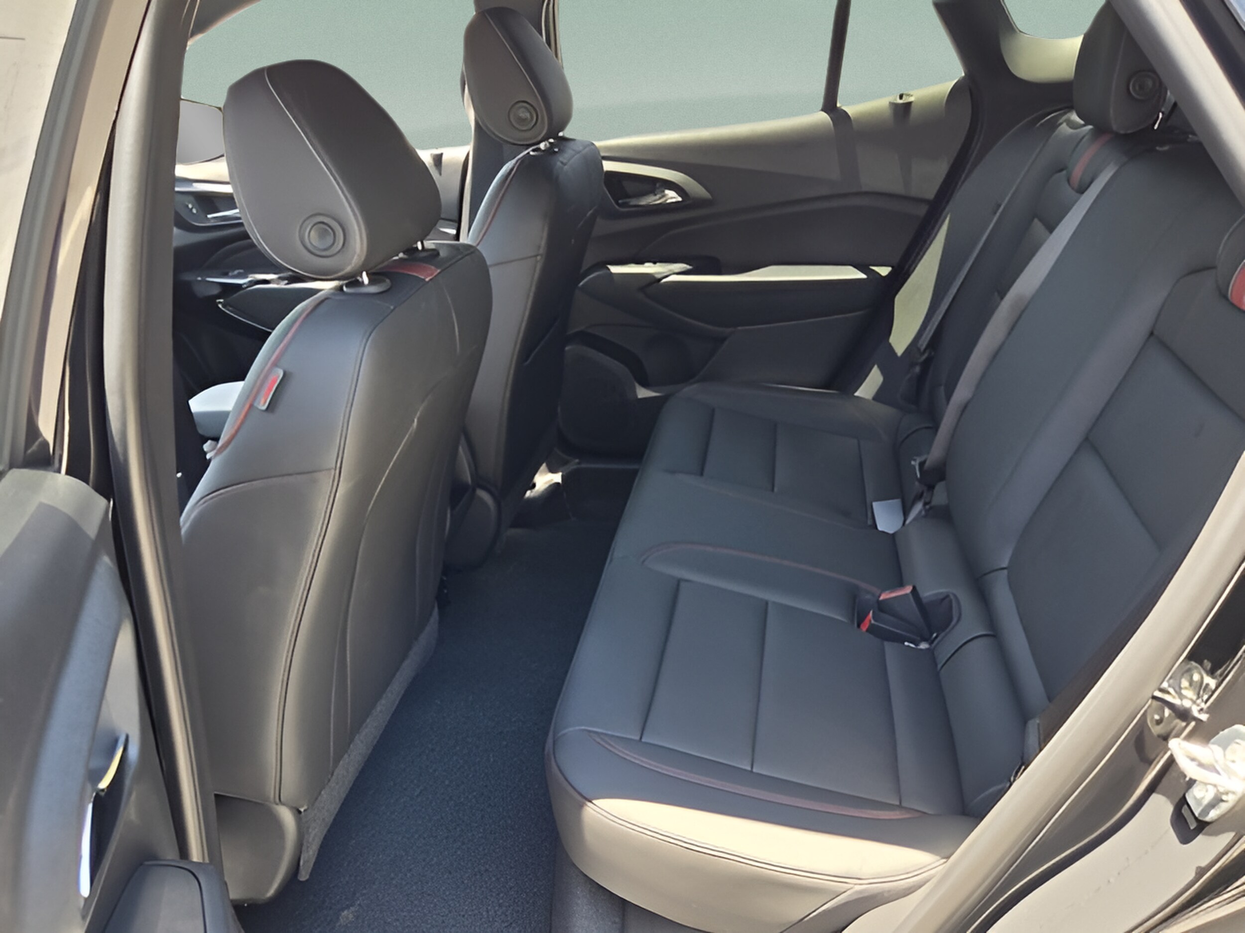 2026 Chevrolet Trax RS - Photo 11