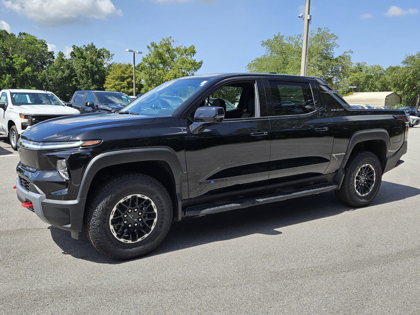 2026 Chevrolet Silverado EV Trail Boss's photo