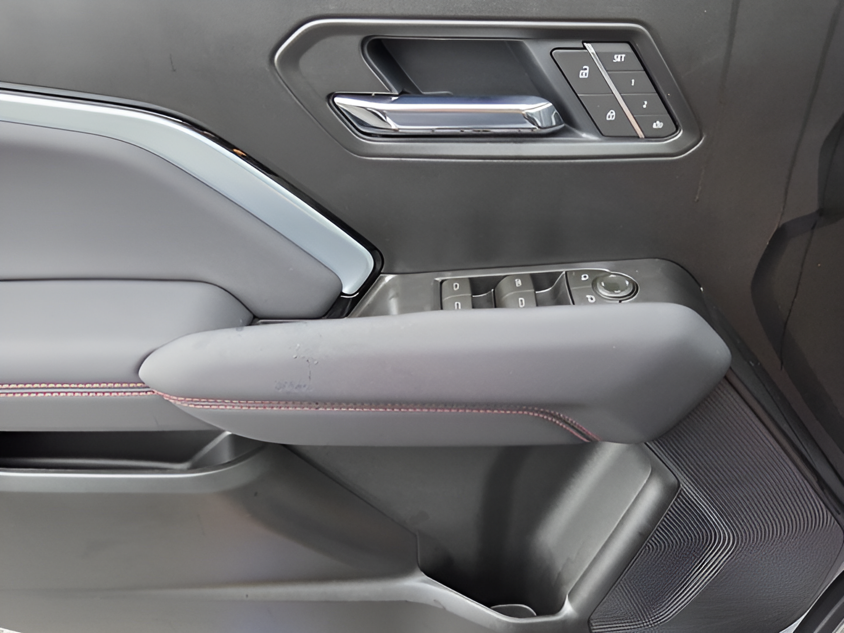 2026 Chevrolet Colorado Z71 - Photo 30