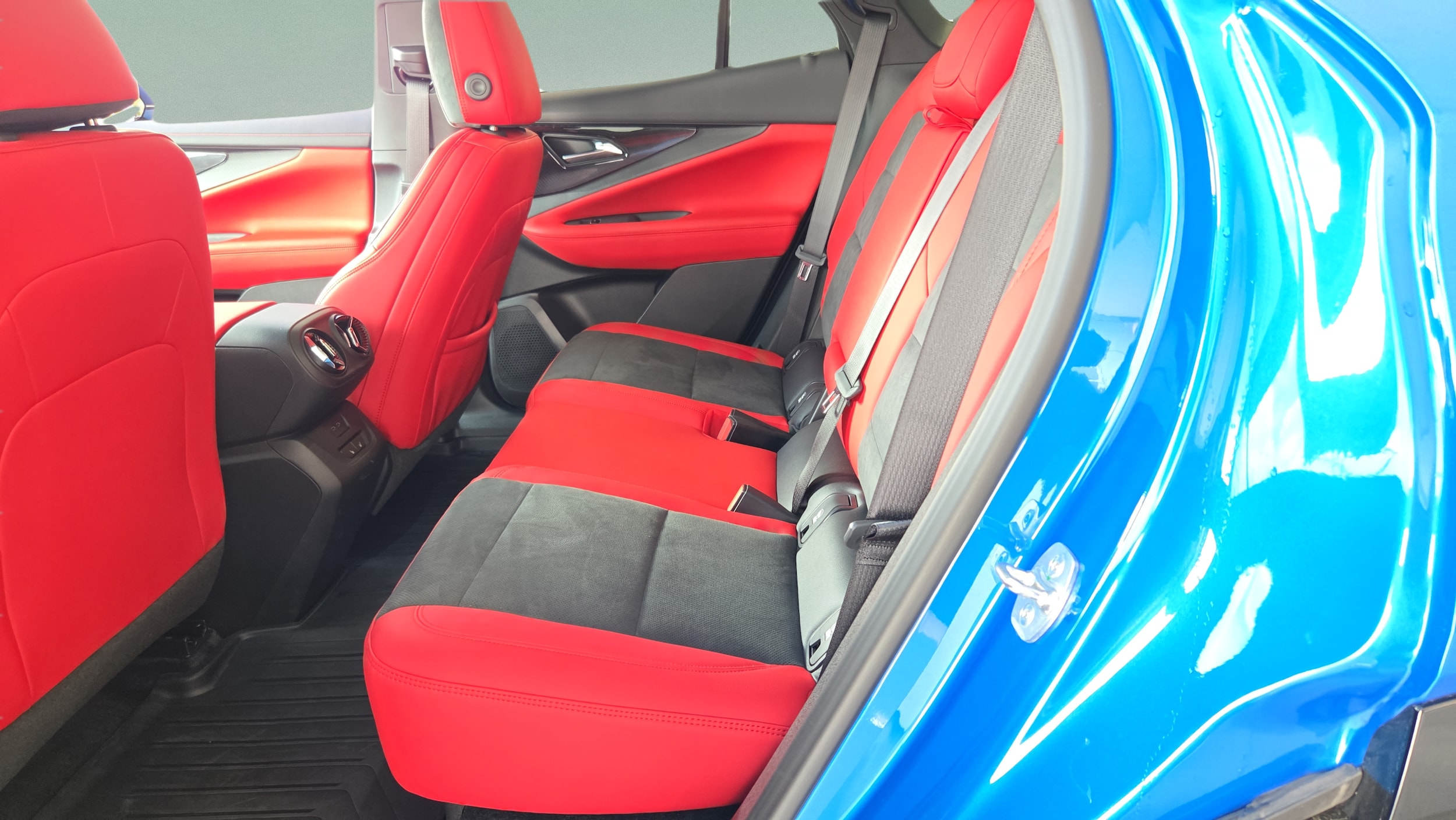 2026 Chevrolet Blazer EV RS - Photo 11