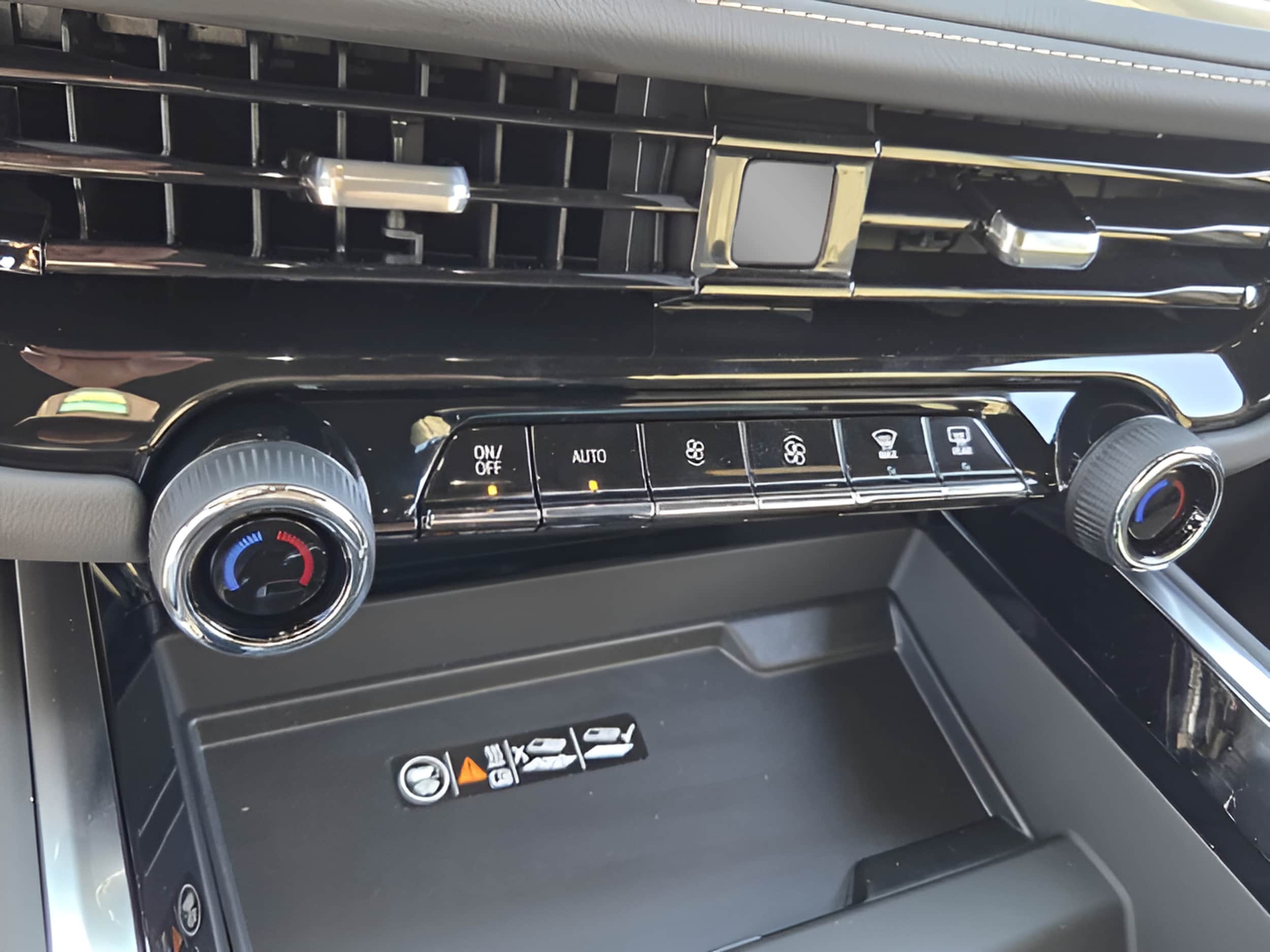 2026 Chevrolet Tahoe Premier - Photo 26