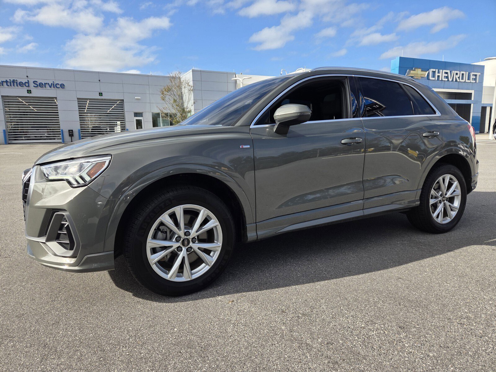 2024 Audi Q3 S Line Premium's photo