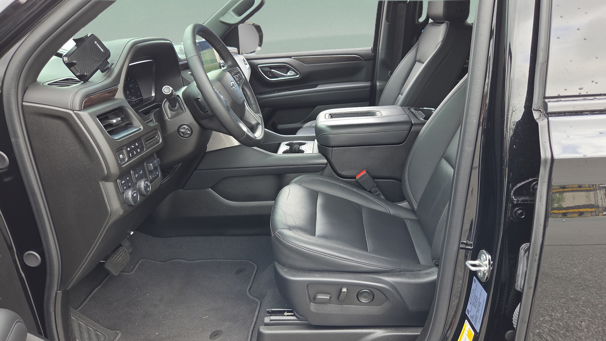 2024 Chevrolet Tahoe Z71 - Photo 12