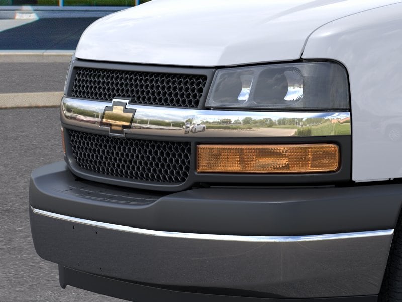 2026 Chevrolet Express Passenger LT - Photo 44