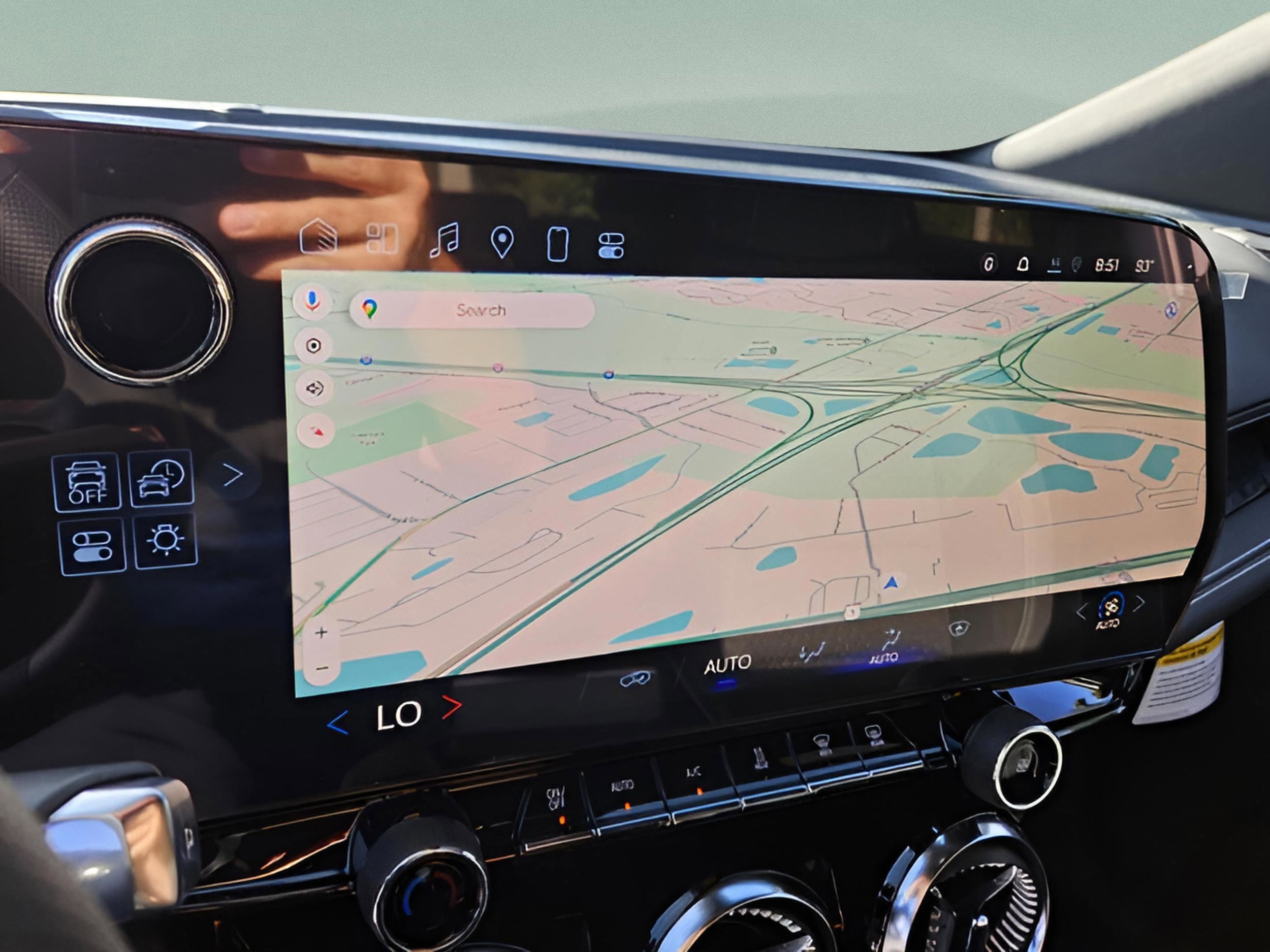 2025 Chevrolet Blazer EV LT - Photo 17