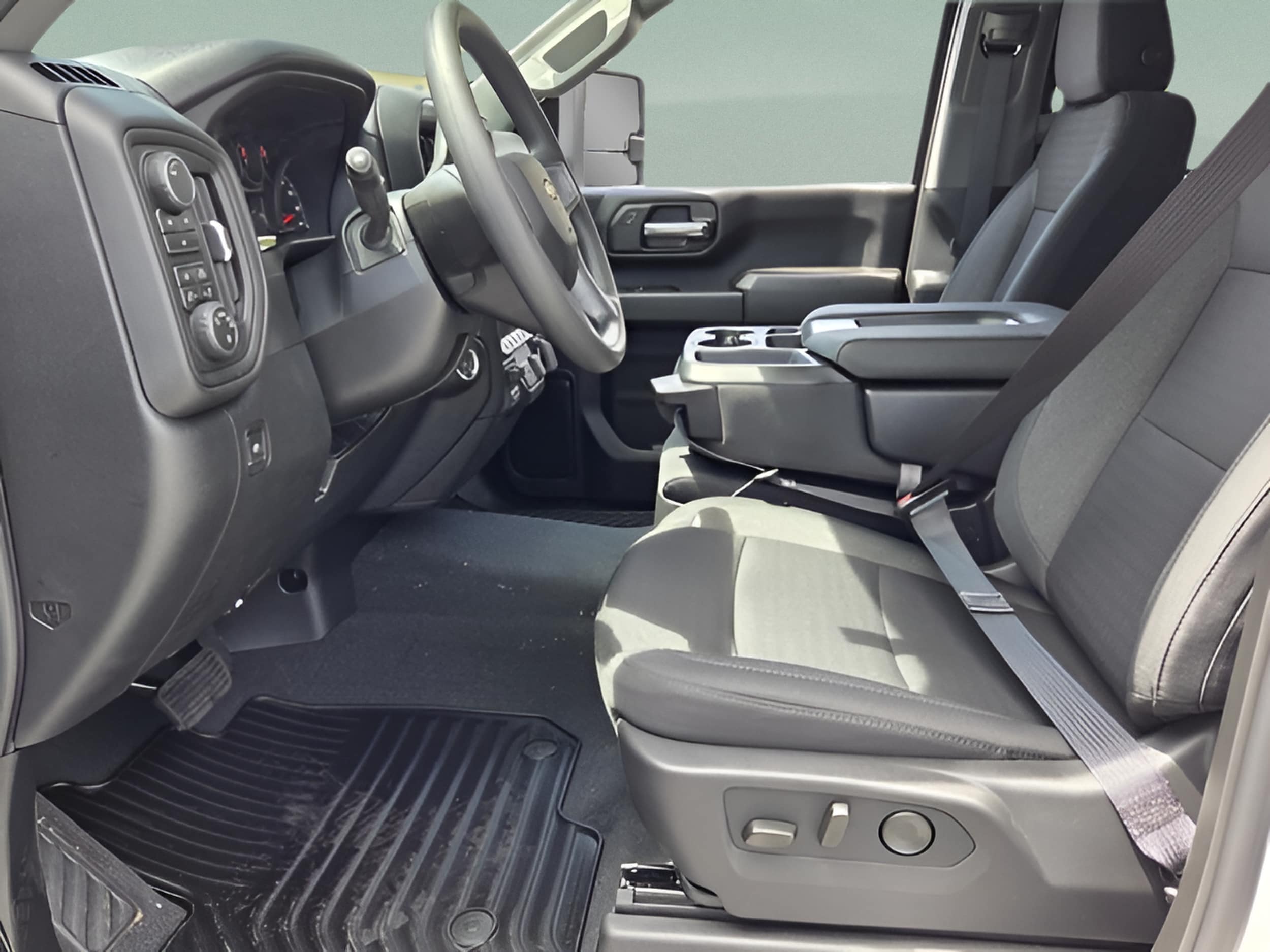 2026 Chevrolet Silverado 2500 HD Custom - Photo 10