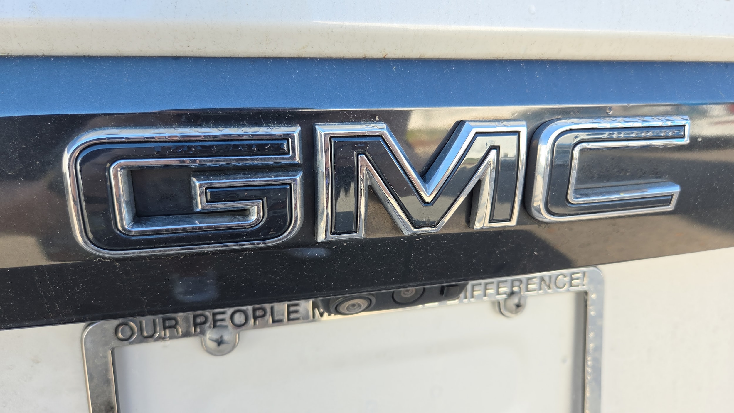 2024 GMC Yukon Denali Ultimate - Photo 33