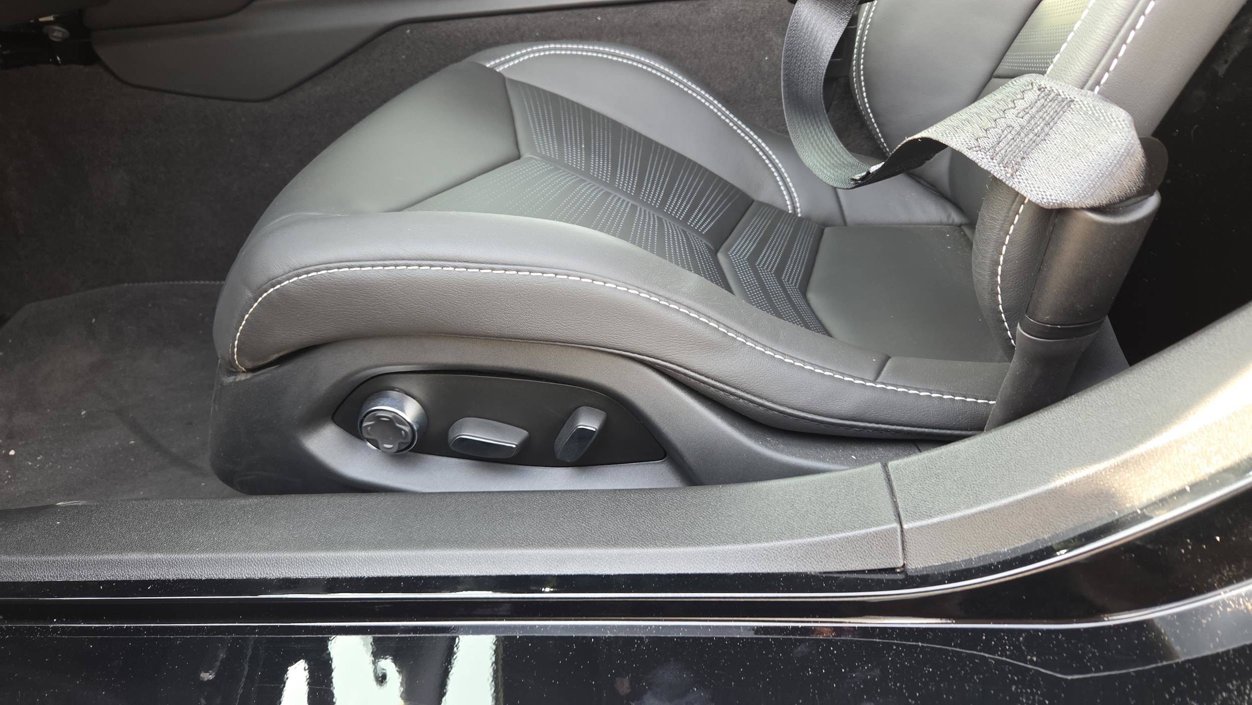 2025 Chevrolet Corvette 3LZ - Photo 23