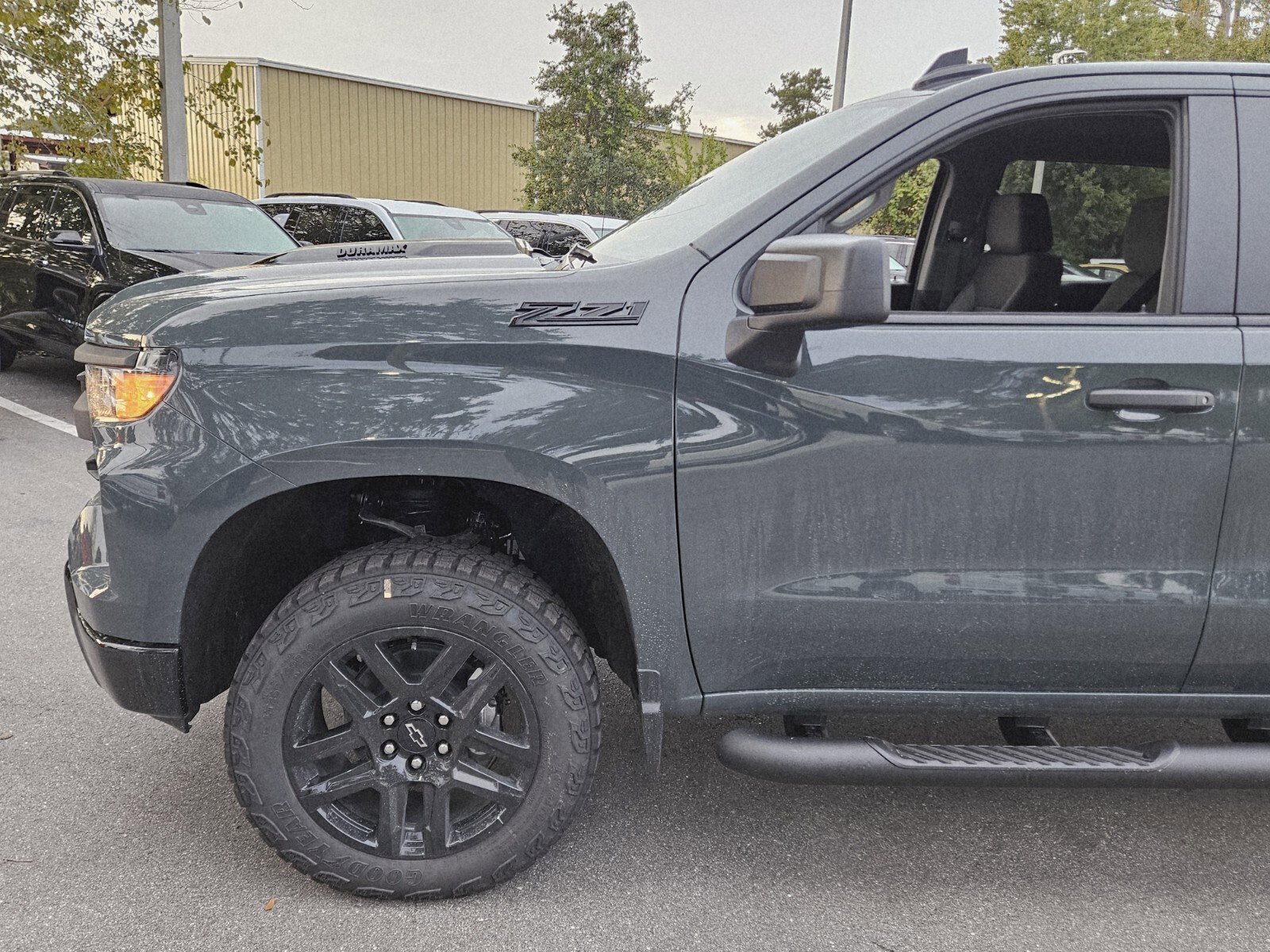 2026 Chevrolet Silverado 1500 Custom Trail Boss photo 2