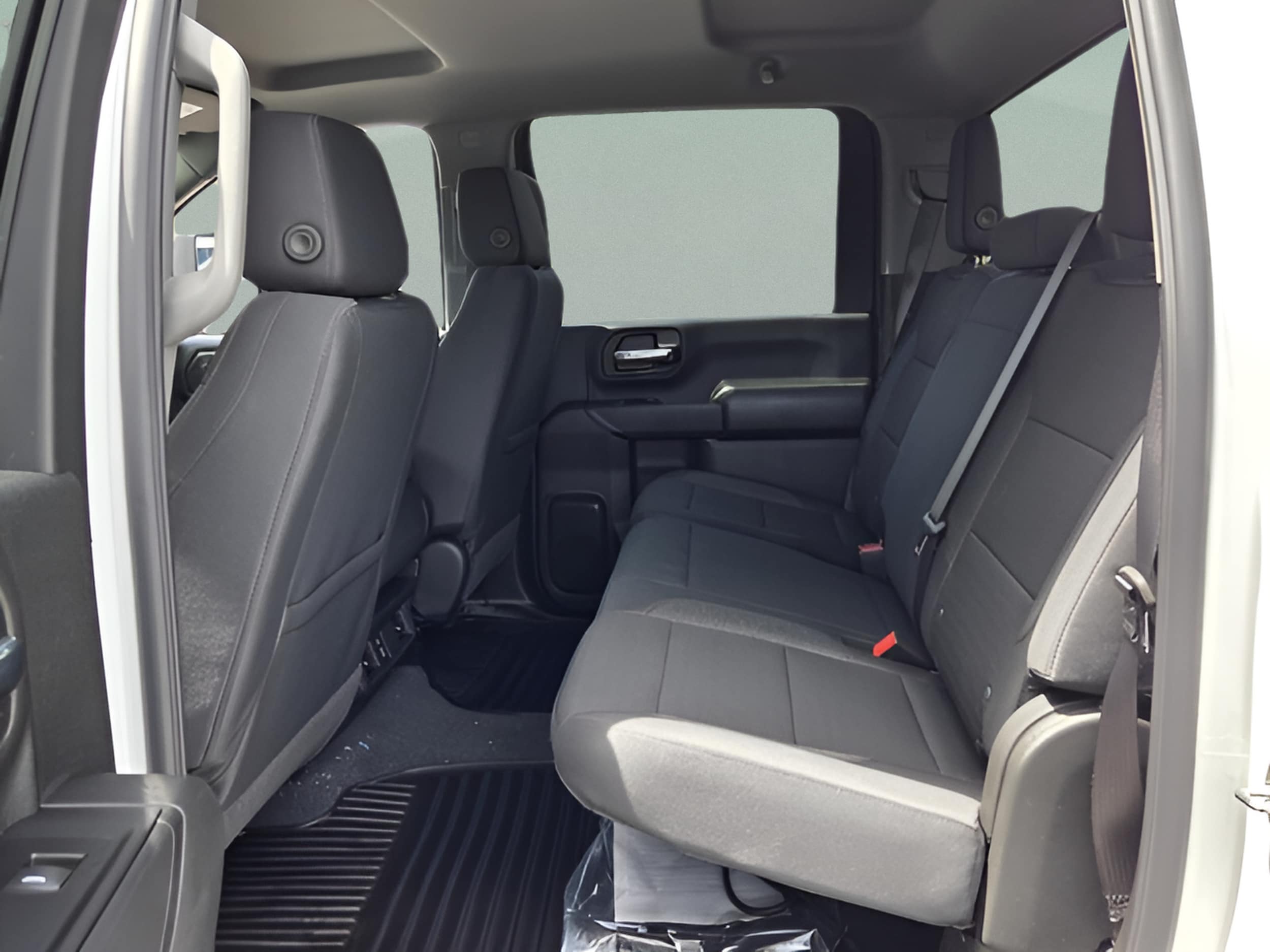 2026 Chevrolet Silverado 2500 HD Custom - Photo 11