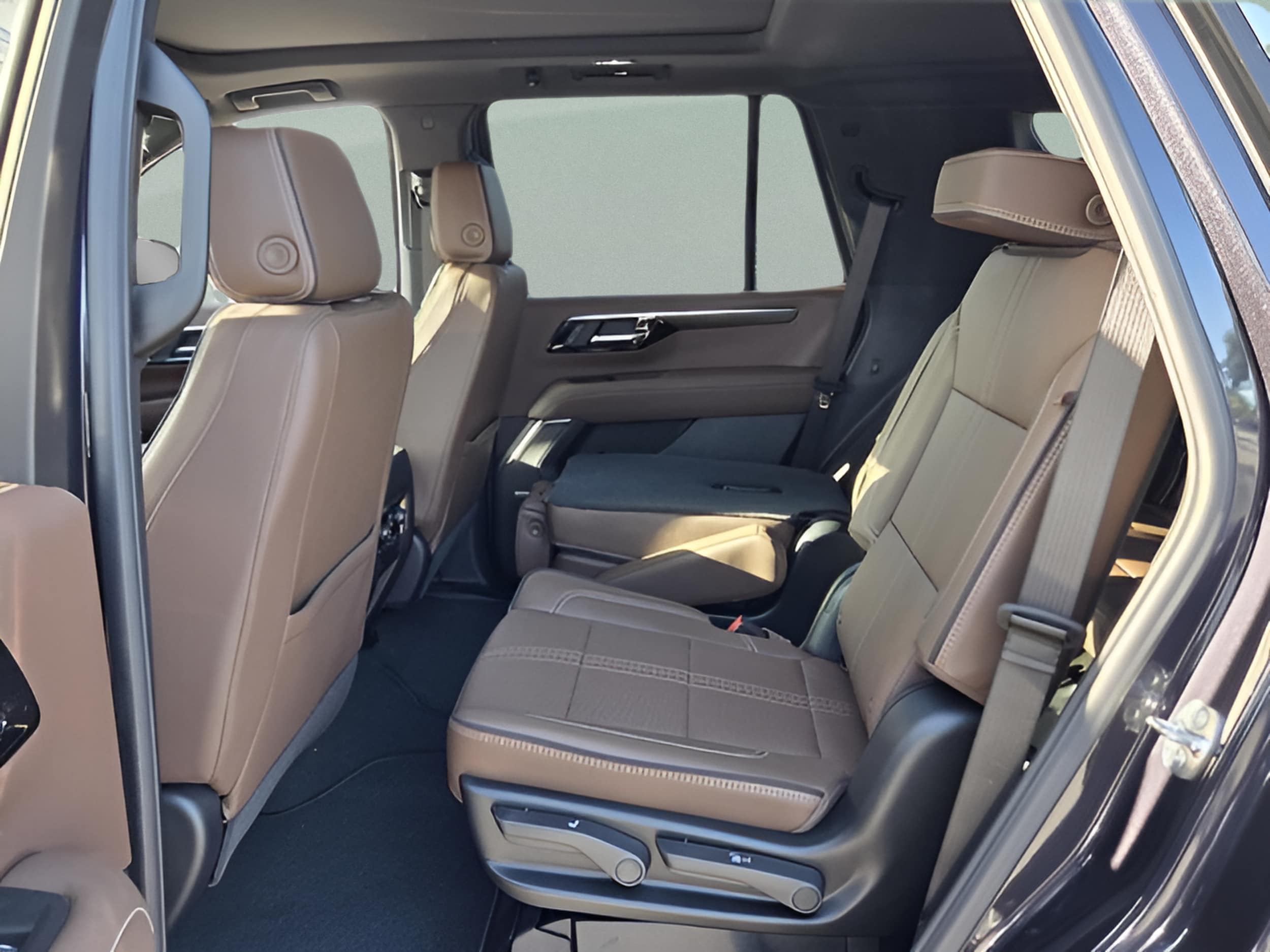 2026 Chevrolet Tahoe High Country - Photo 11