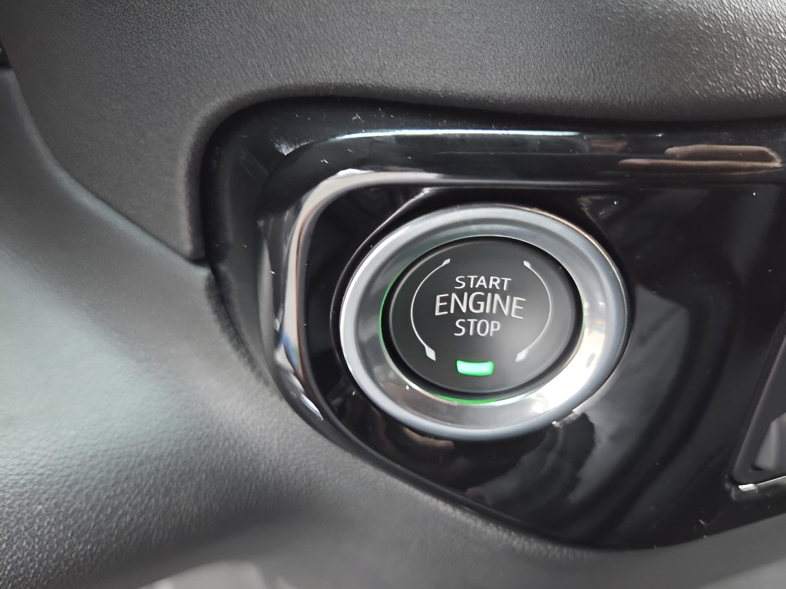 2025 Chevrolet Silverado 1500 RST - Photo 26