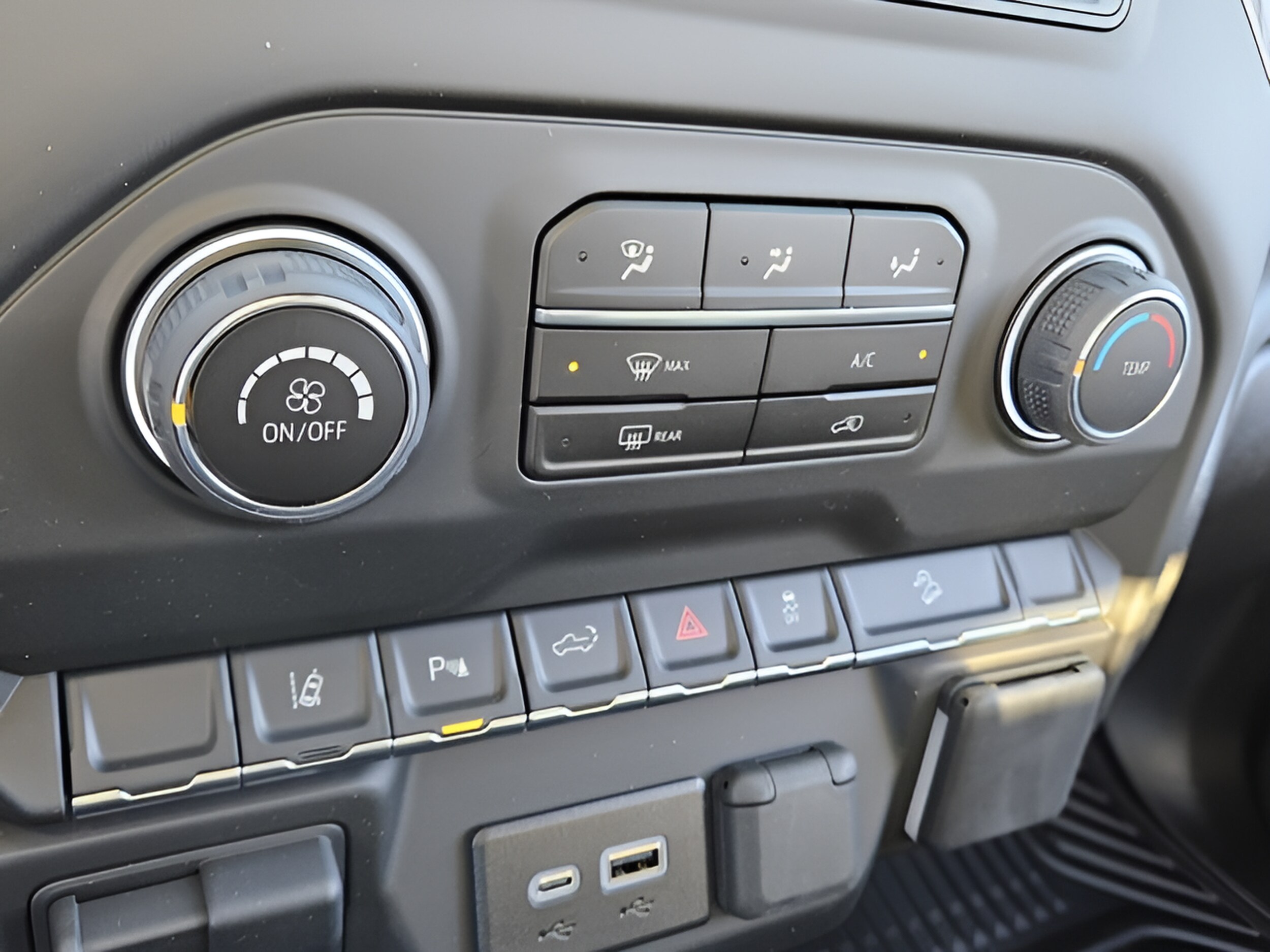 2025 Chevrolet Silverado 2500 HD Work Truck - Photo 20