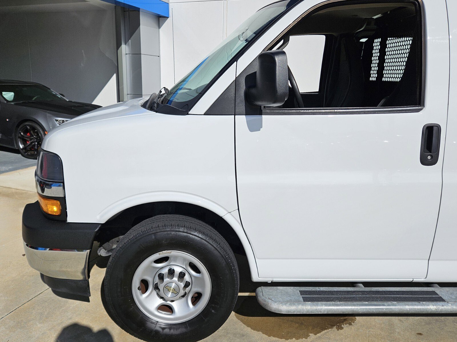 Used 2022 Chevrolet Express Cargo Work Van with VIN 1GCWGAFP7N1142945 for sale in Jacksonville, FL