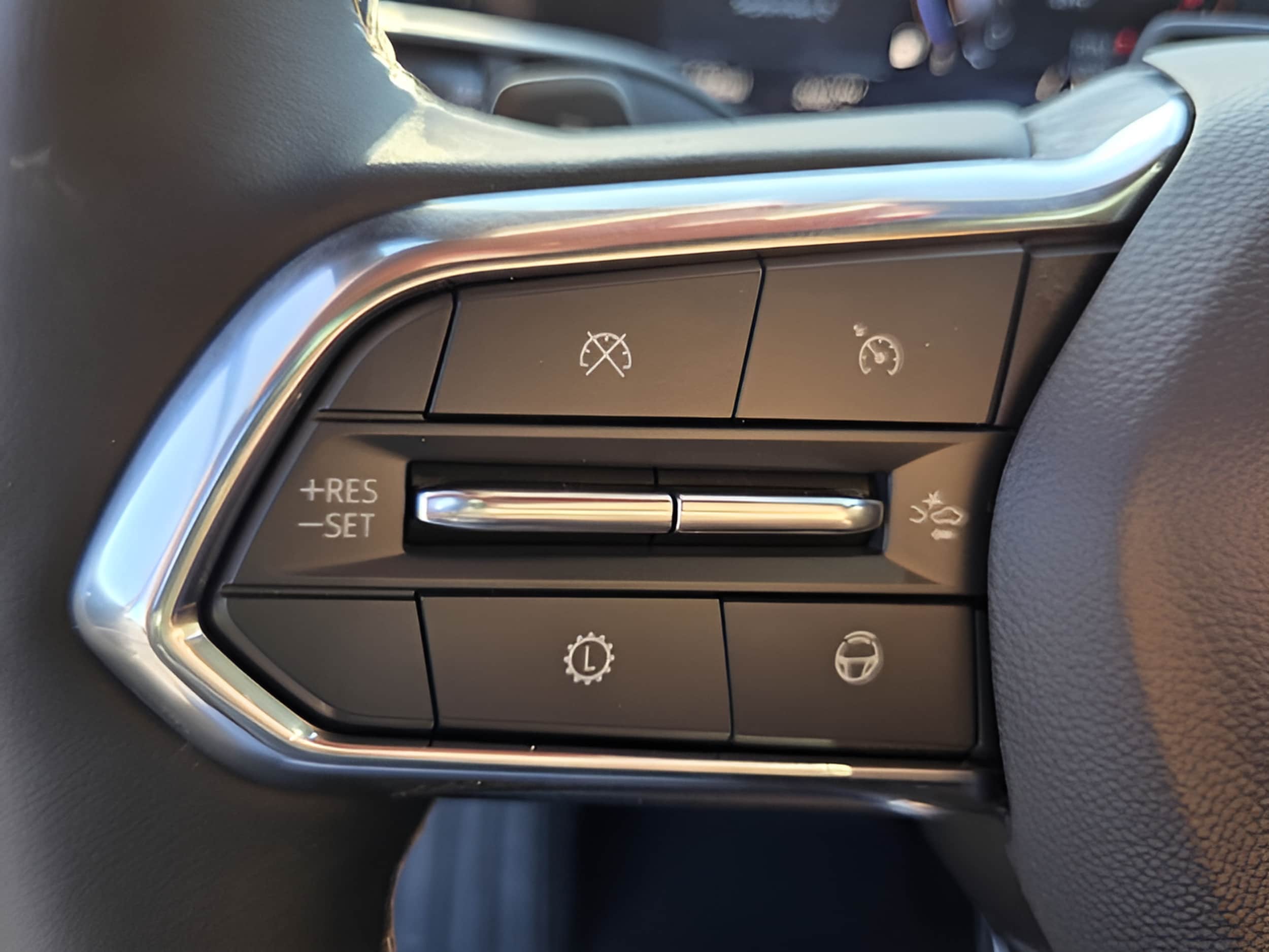 2027 Chevrolet Traverse Z71 - Photo 26
