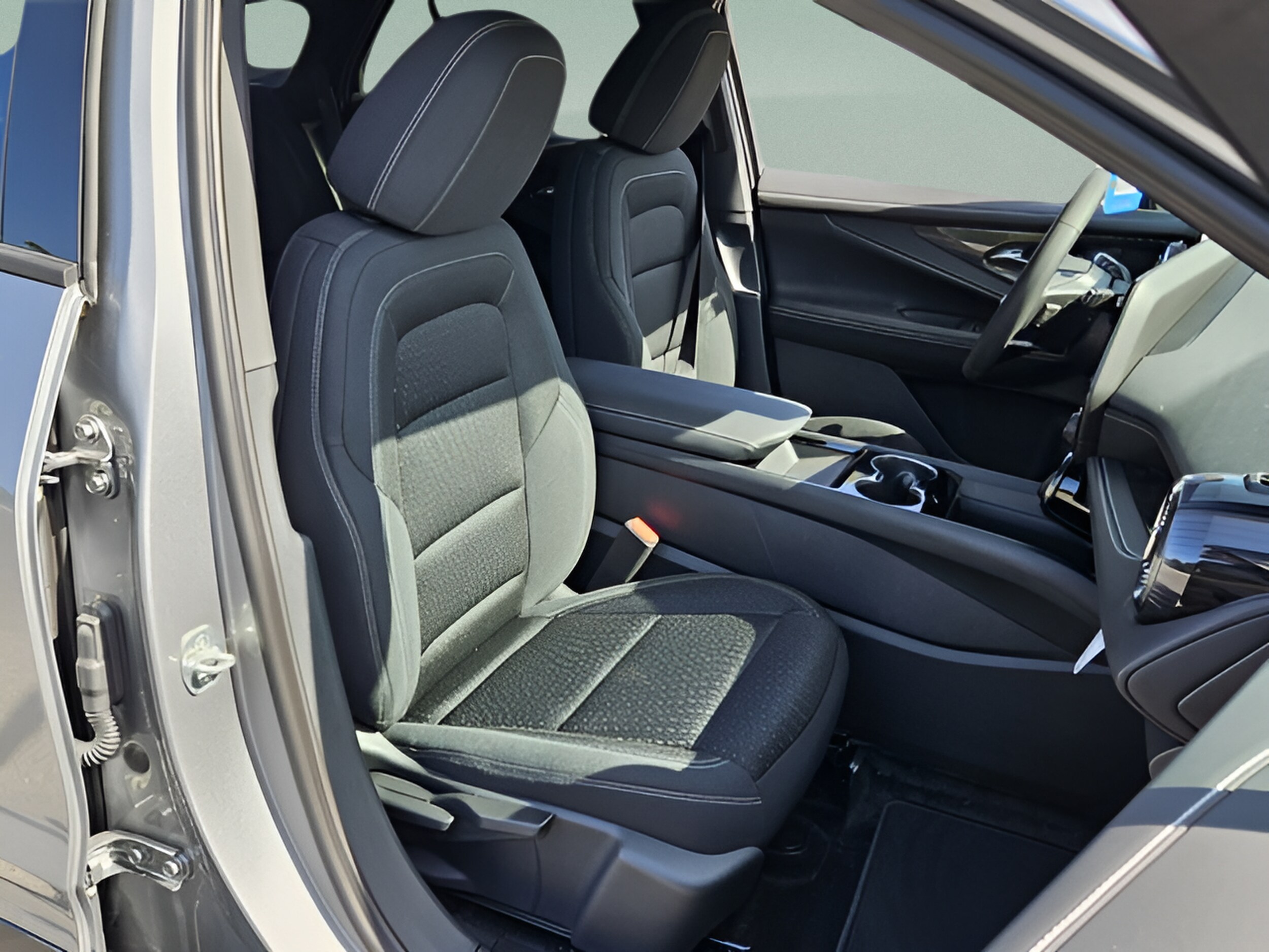 2025 Chevrolet Blazer EV LT - Photo 16
