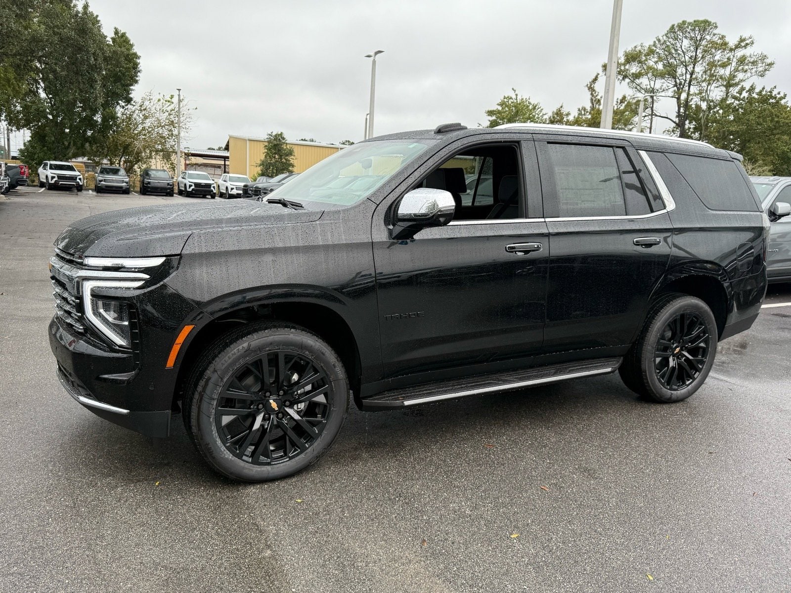 2026 Chevrolet Tahoe Premier's photo