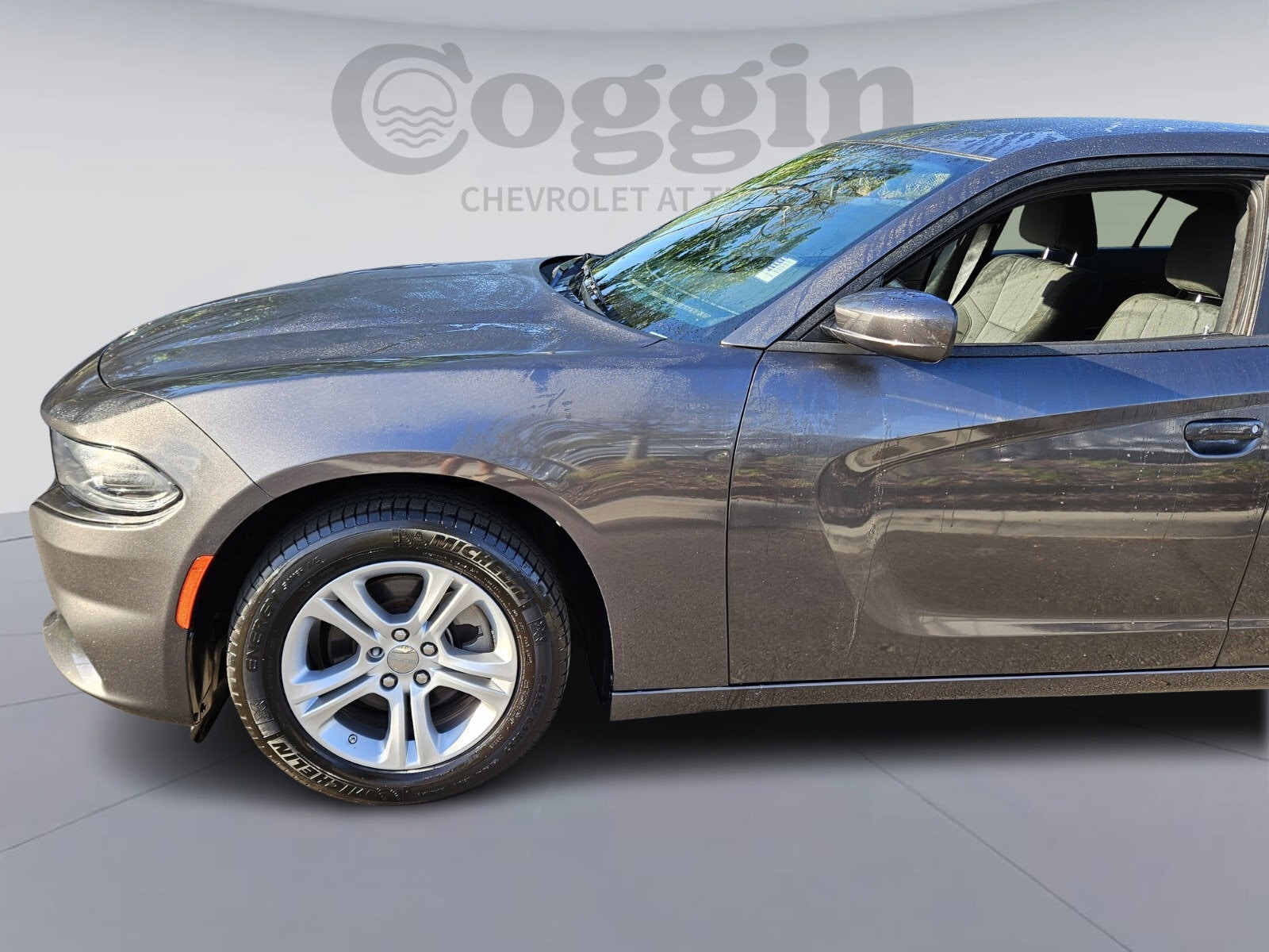 Used 2022 Dodge Charger SXT with VIN 2C3CDXBG5NH182595 for sale in Jacksonville, FL