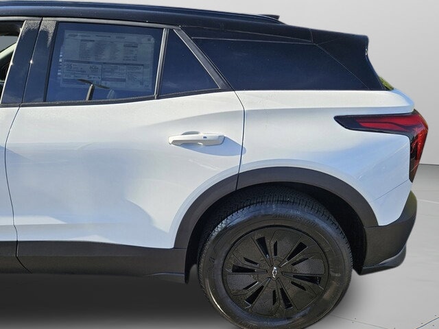 2025 Chevrolet Blazer EV LT - Photo 23