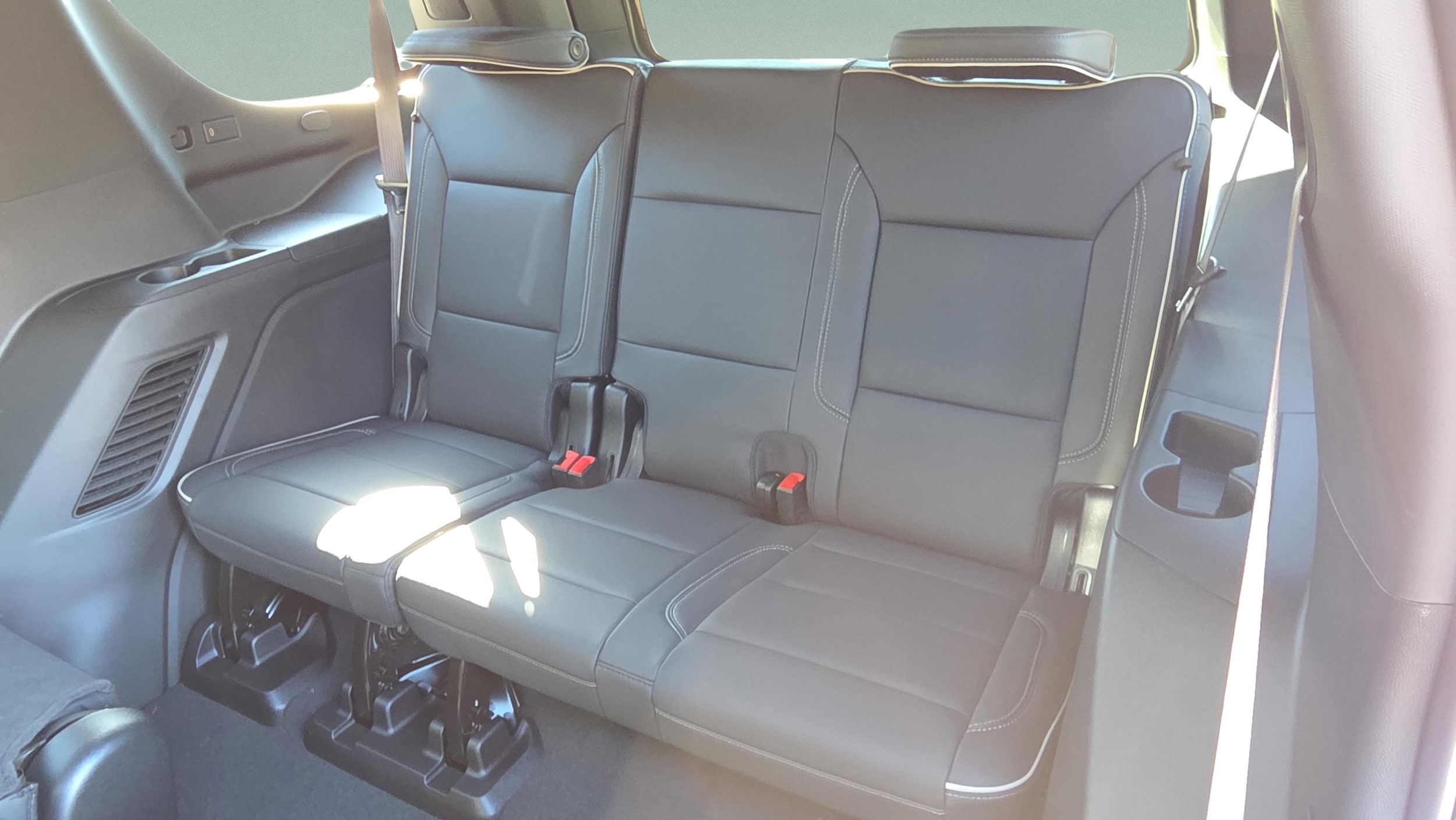 2026 Chevrolet Tahoe Premier - Photo 13
