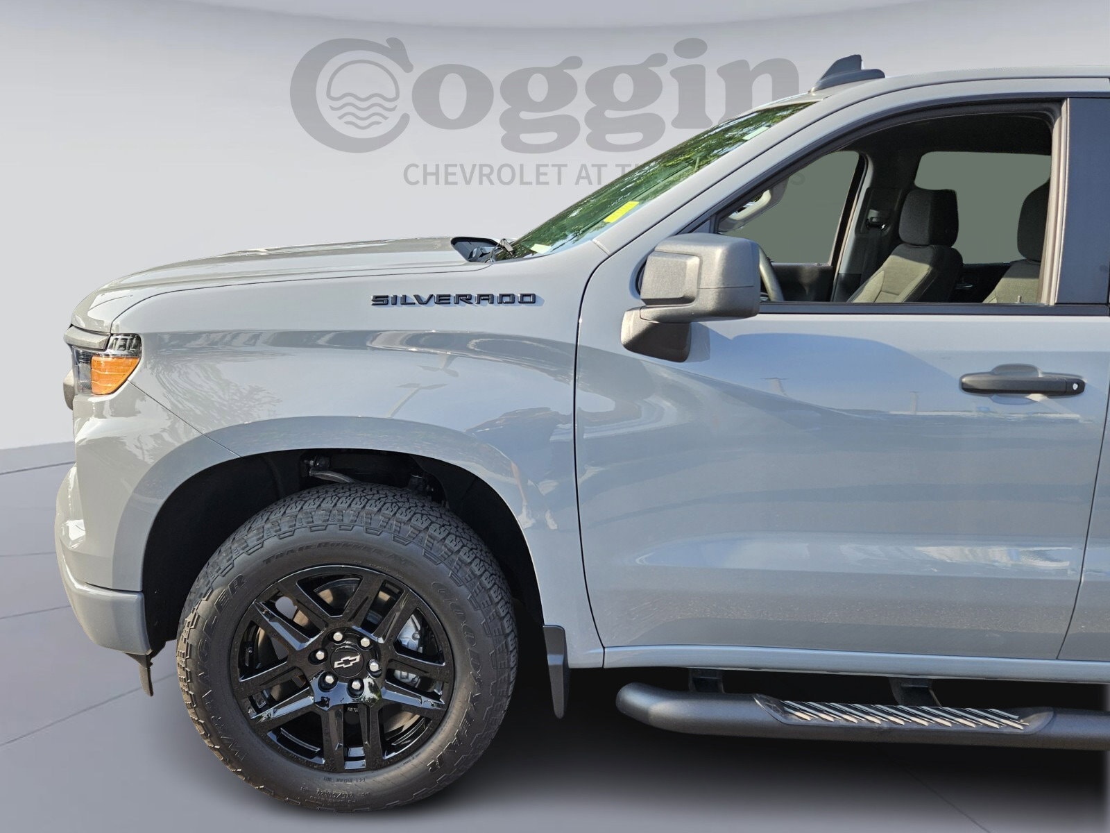 Used 2024 Chevrolet Silverado 1500 Custom with VIN 1GCPDBEK3RZ181869 for sale in Jacksonville, FL