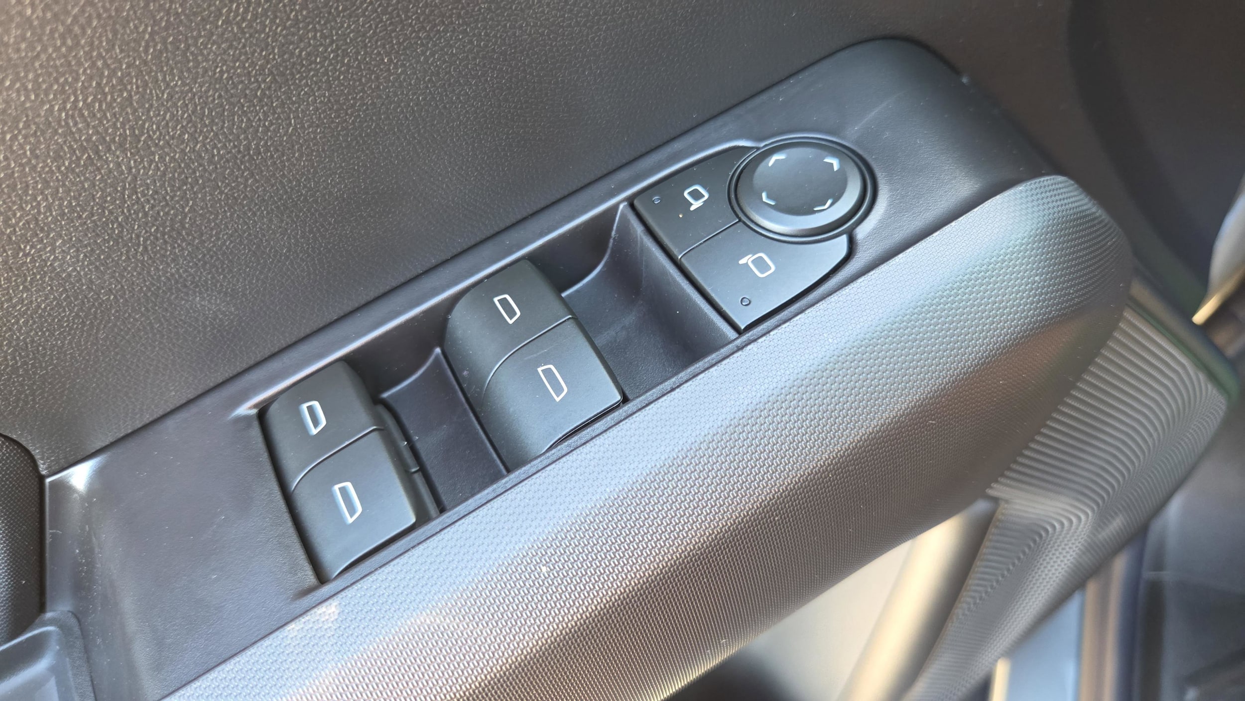 2026 Chevrolet Colorado Work Truck - Photo 30