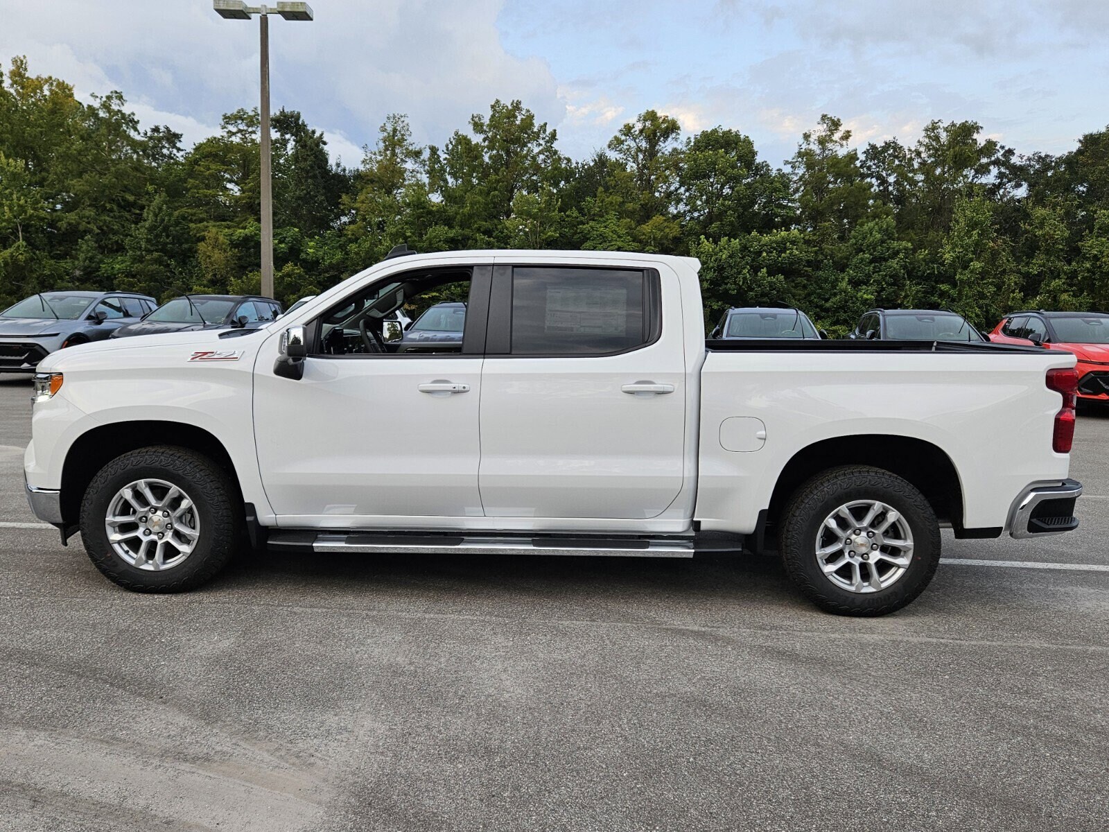2026 Chevrolet Silverado 1500 LT photo 3