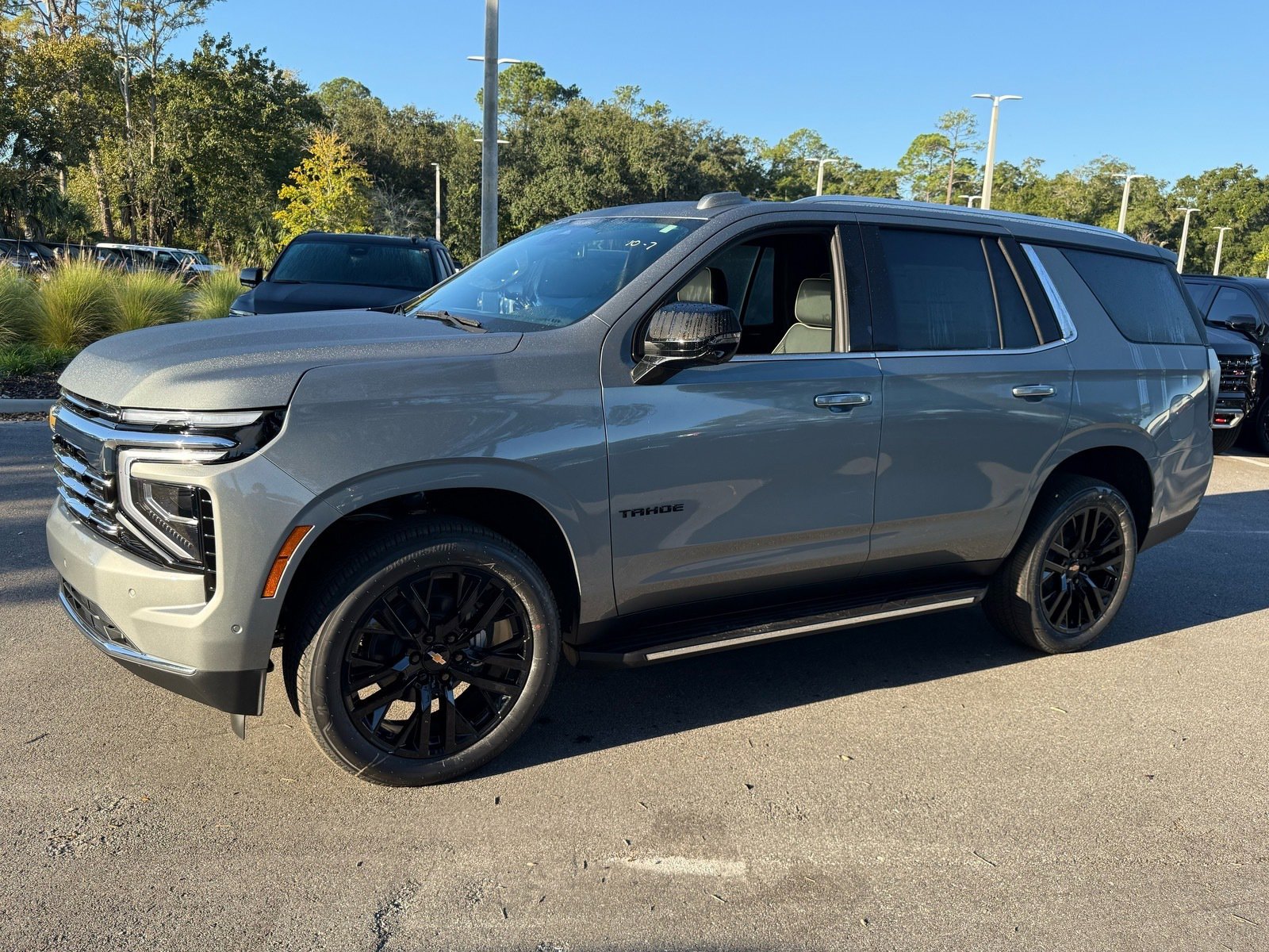 2026 Chevrolet Tahoe Premier's photo