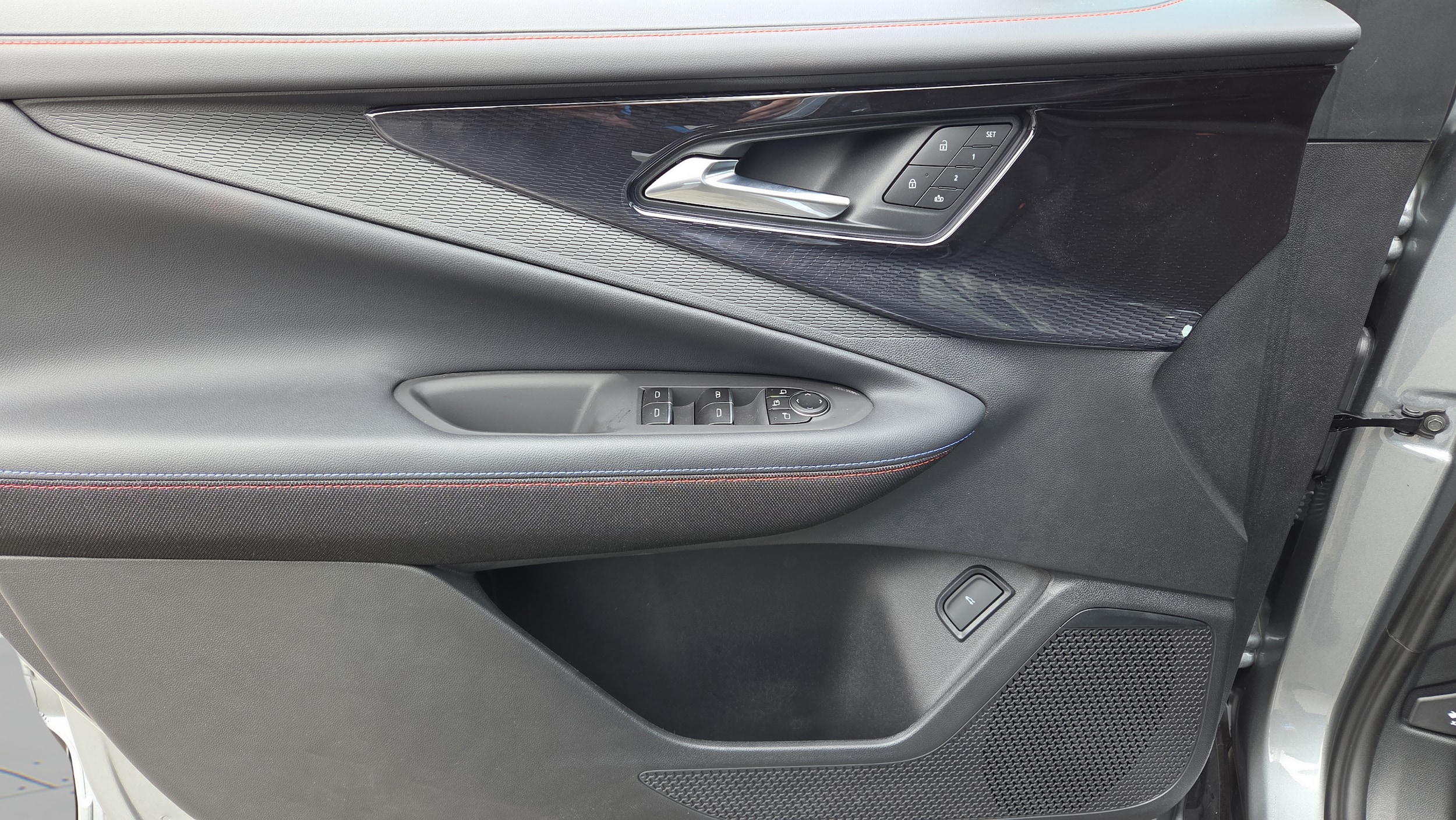 2026 Chevrolet Blazer EV RS - Photo 26