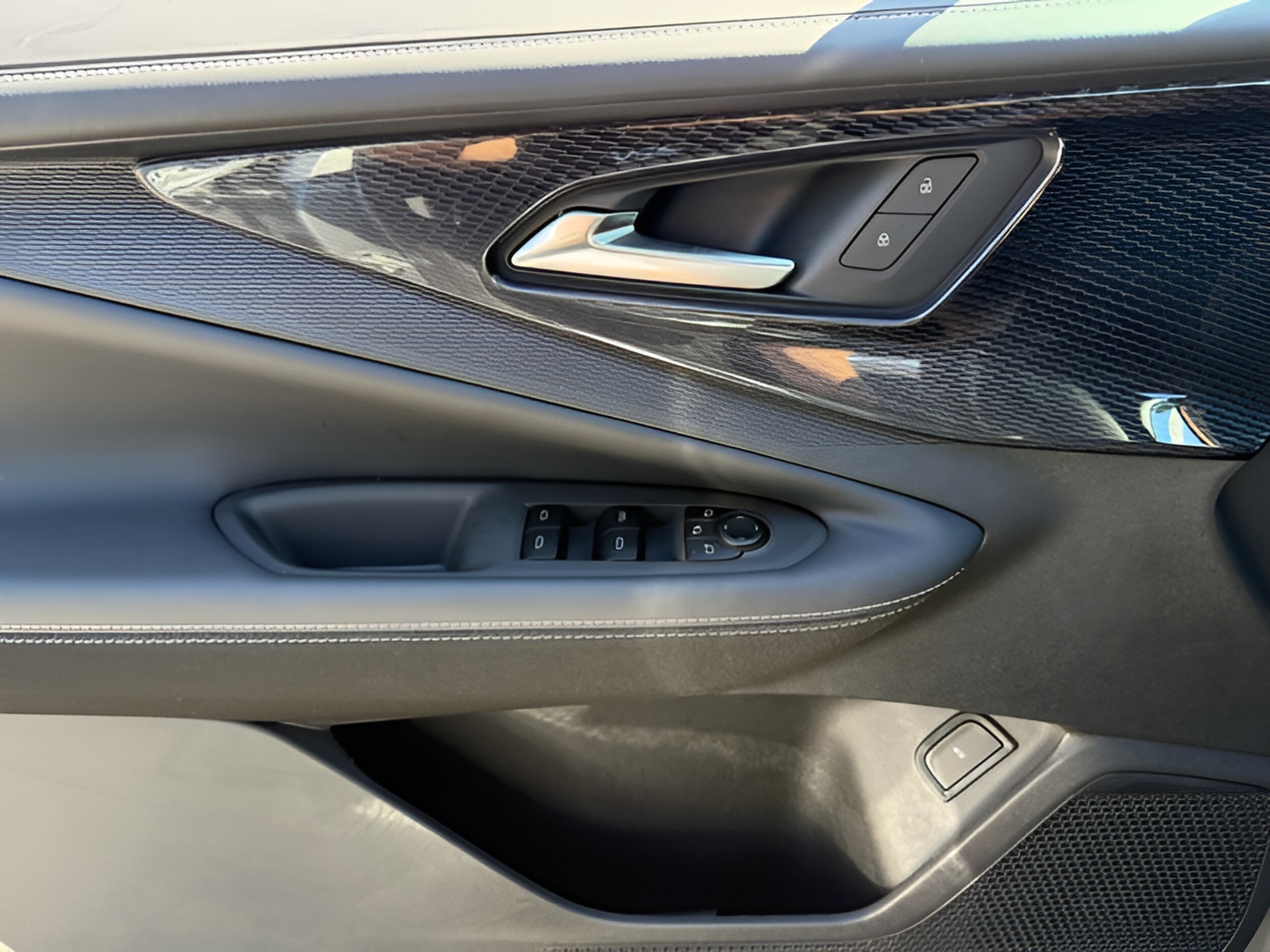 2026 Chevrolet Blazer EV LT - Photo 18