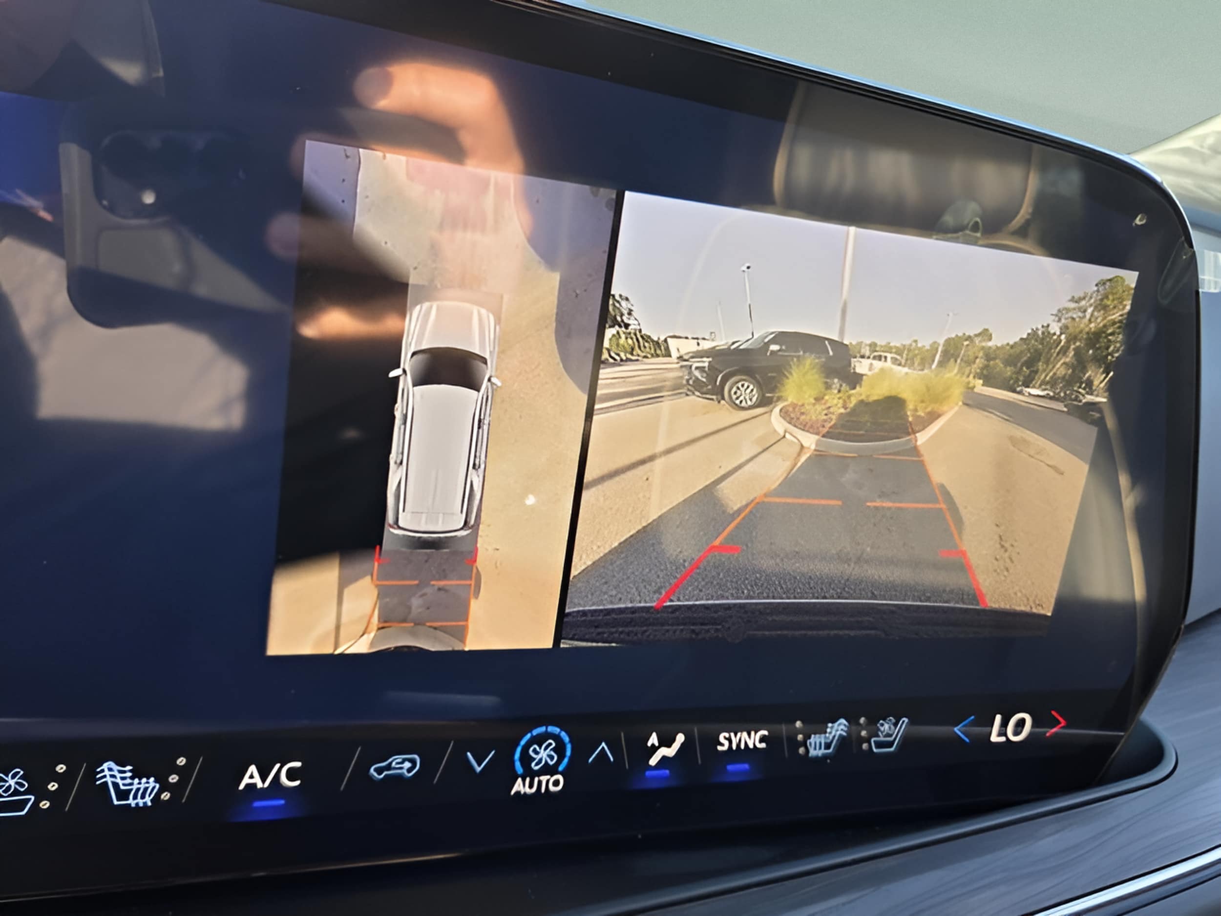 2026 Chevrolet Tahoe Premier - Photo 25