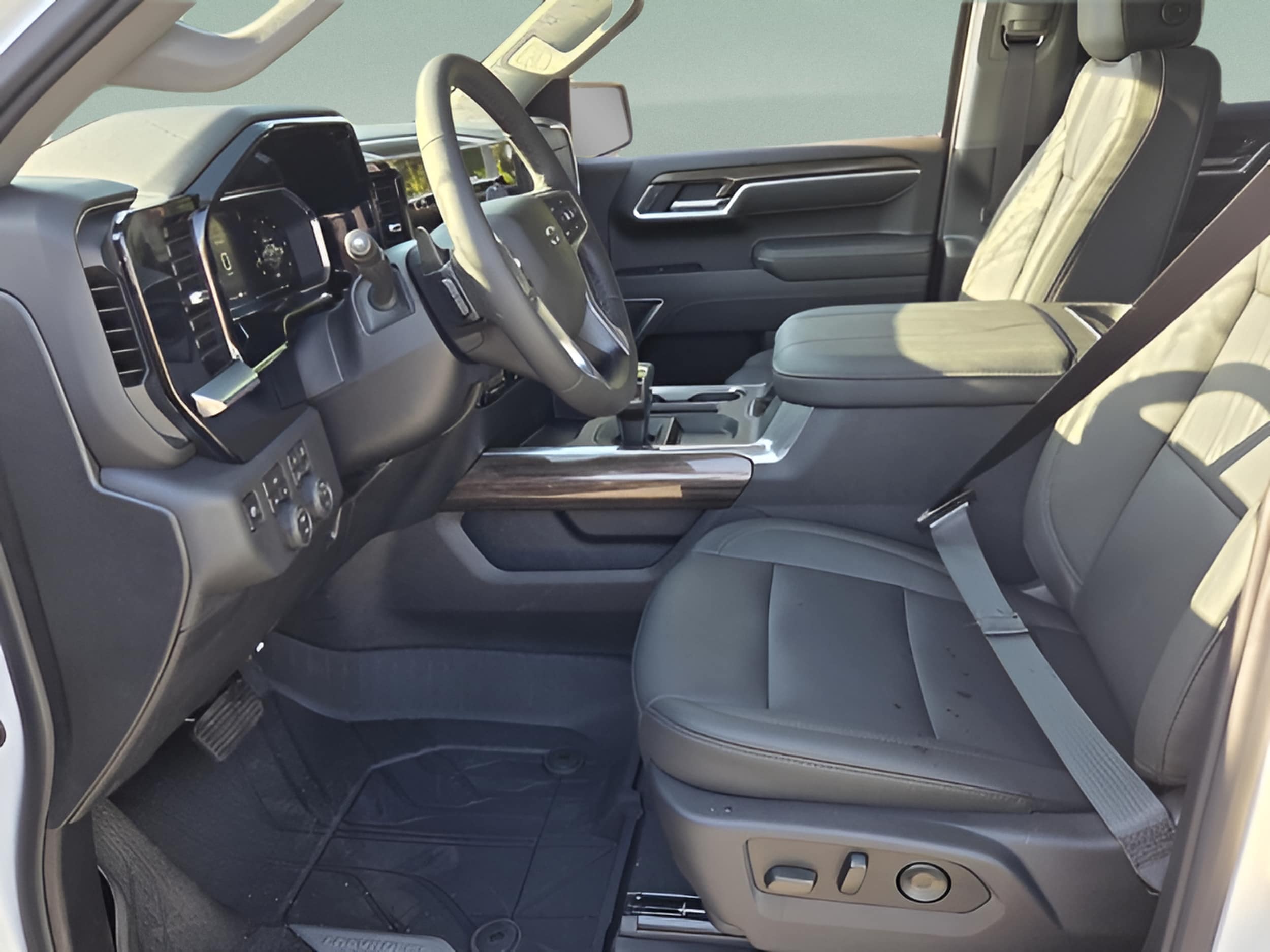 2026 Chevrolet Silverado 1500 RST - Photo 10